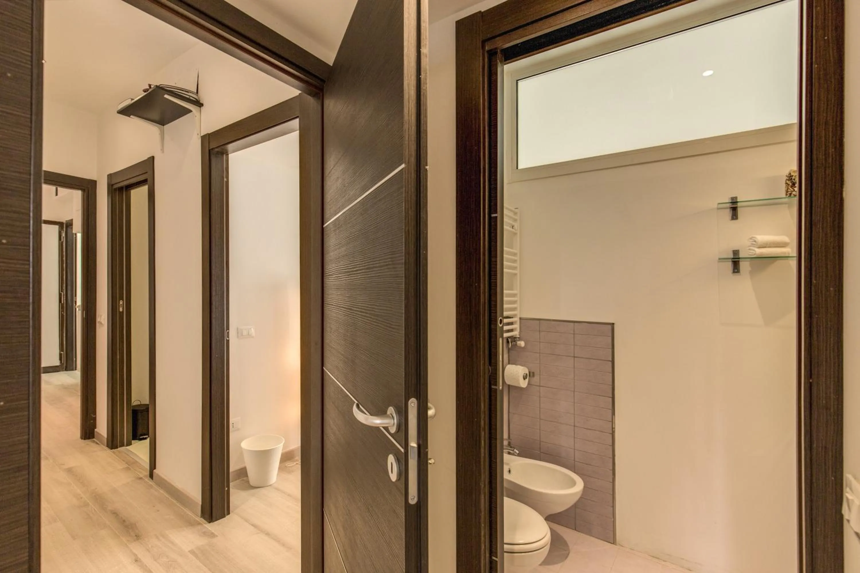 Bathroom in M&L Apartment - Caracalla Holiday