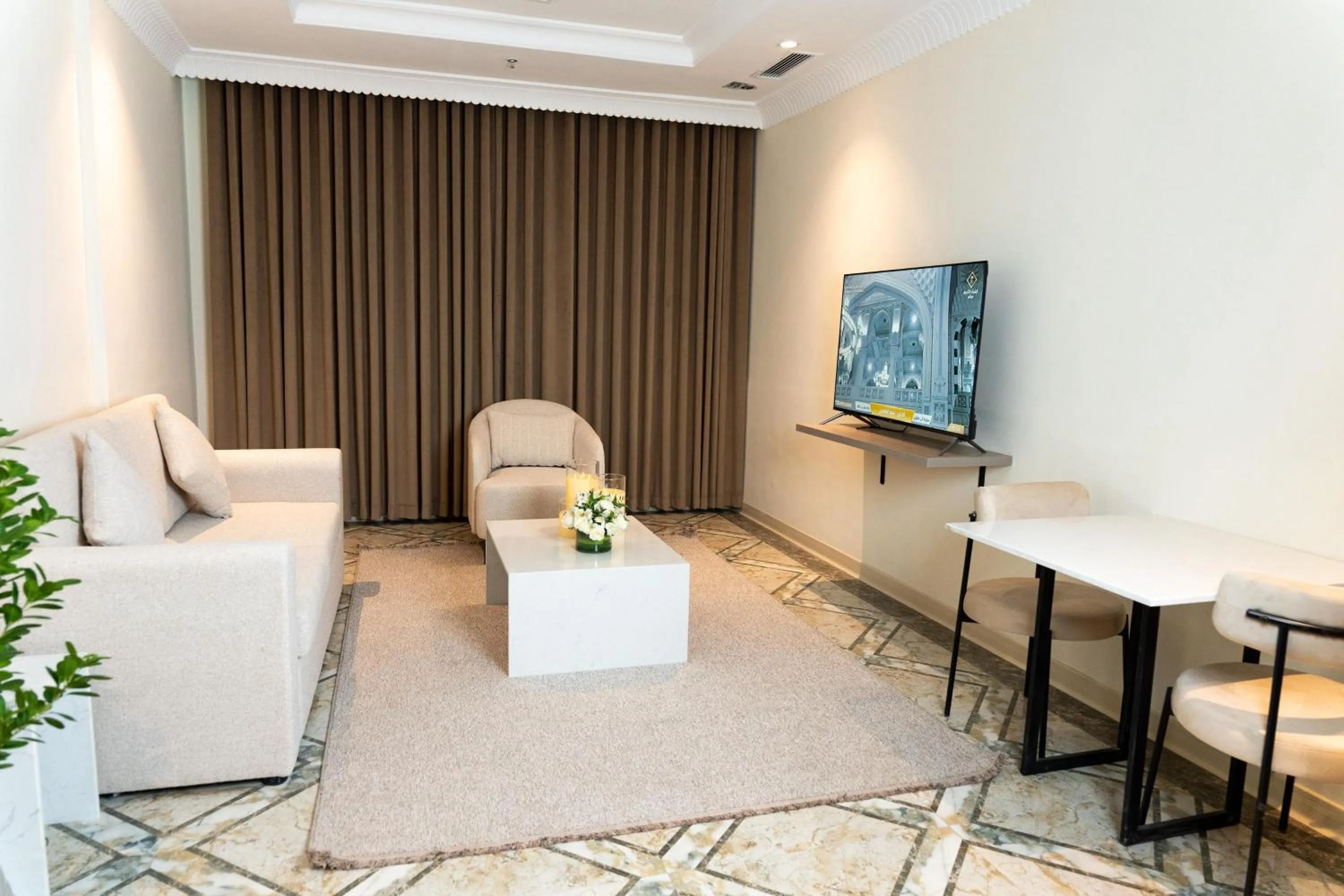 Sara Palace Apartments- family only