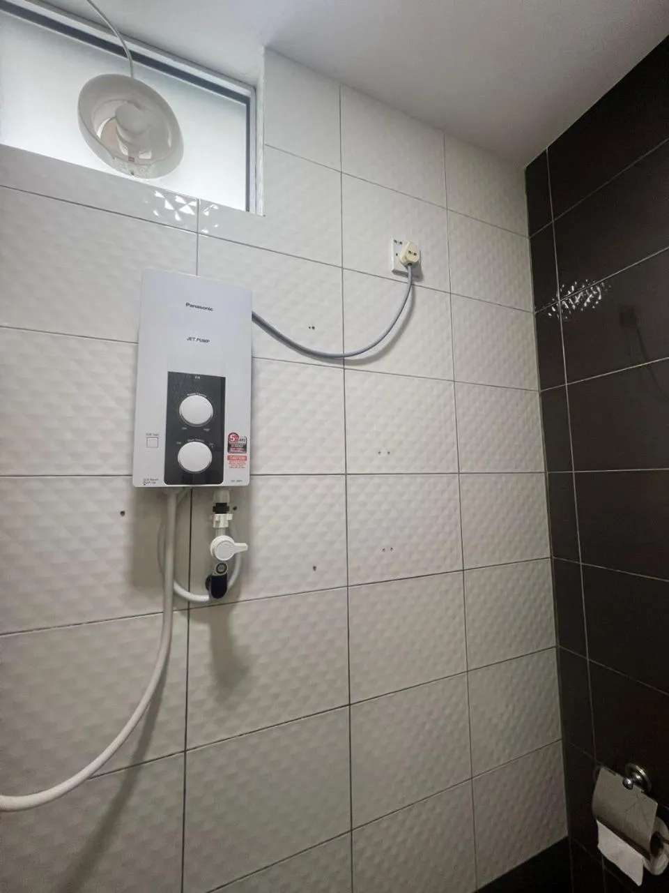 Bathroom in OYO 91259 Hai Thien Motel
