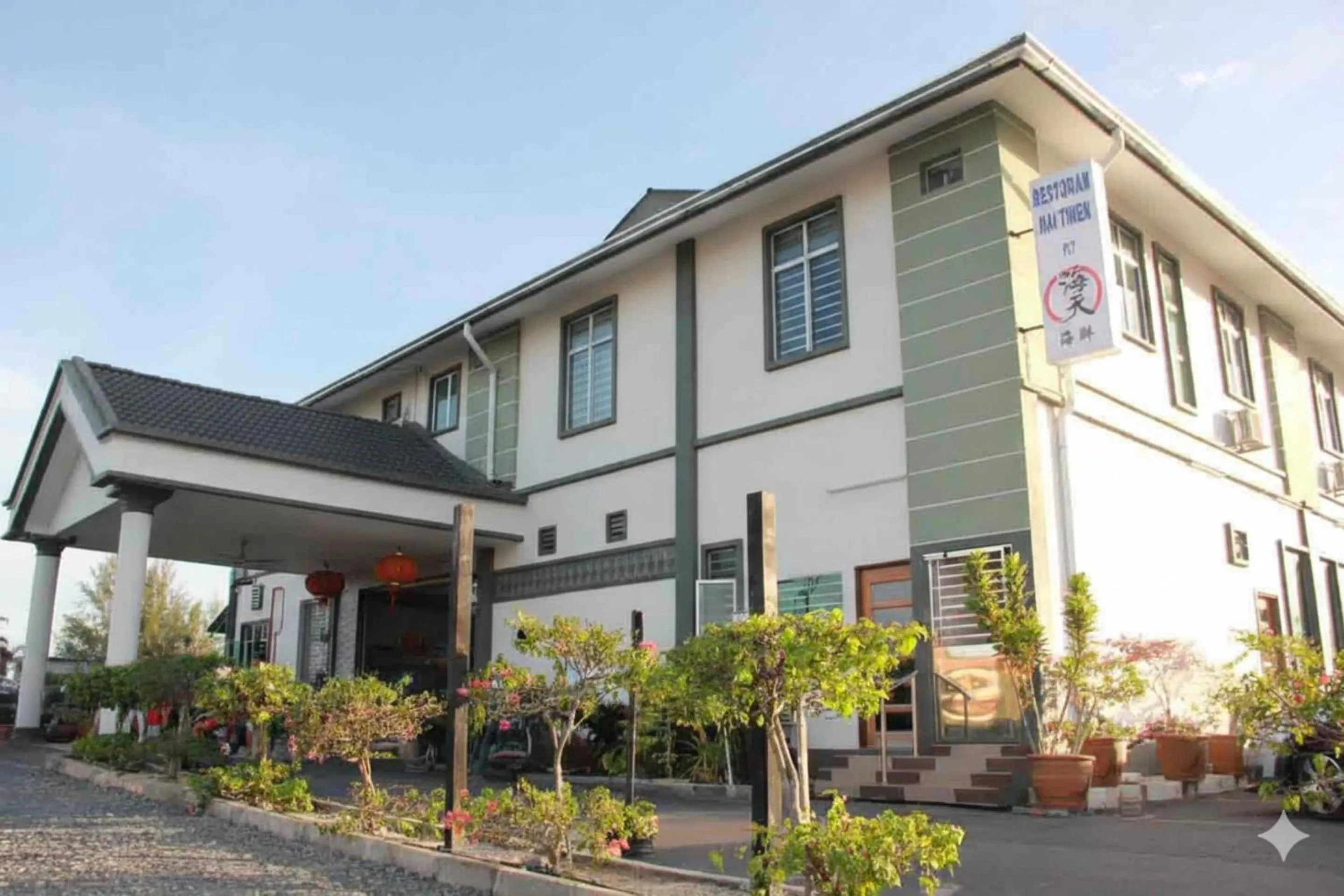 Property building in OYO 91259 Hai Thien Motel