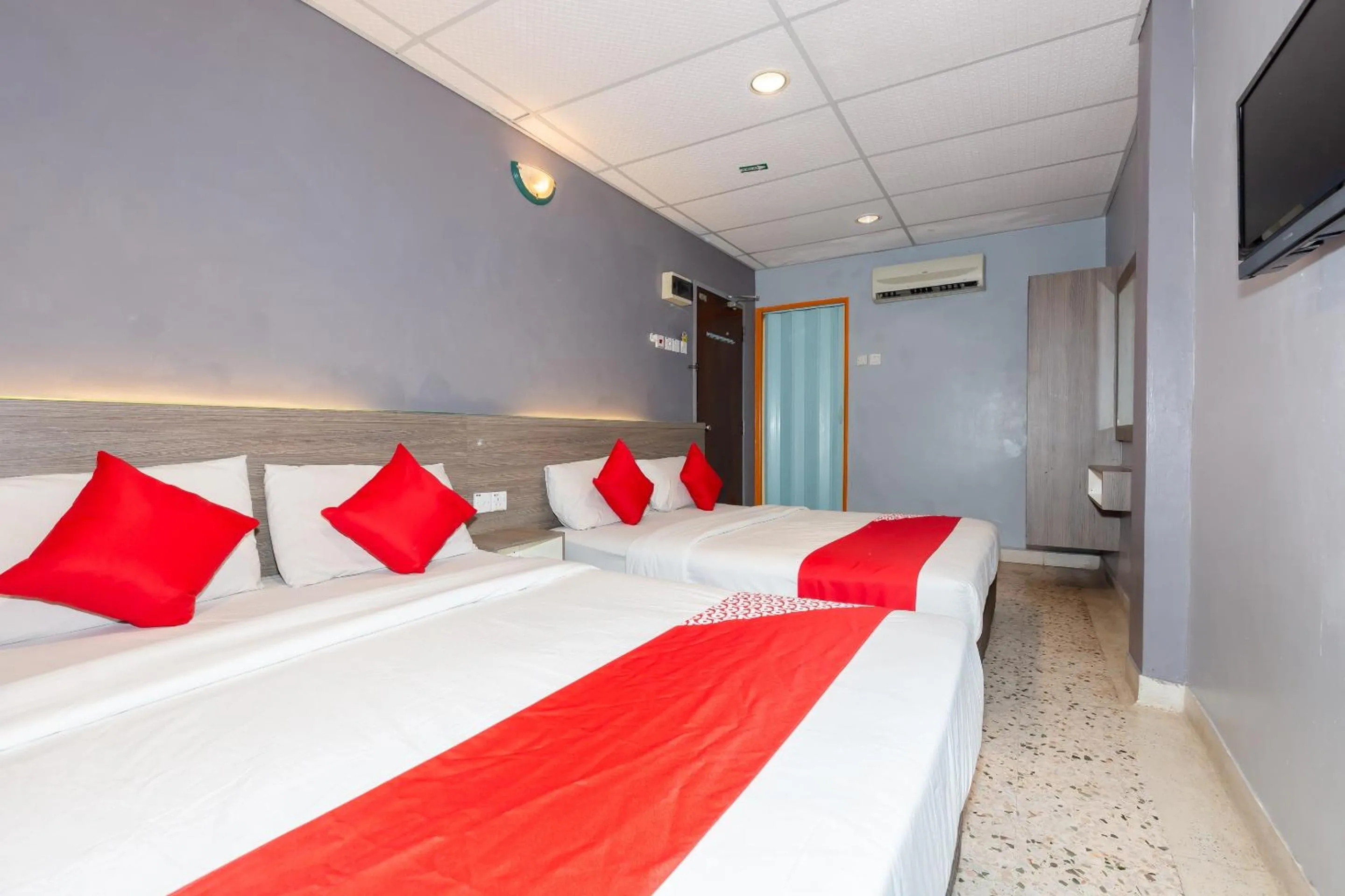 Family Suite in OYO 91258 Qish Hotel Banda Kaba