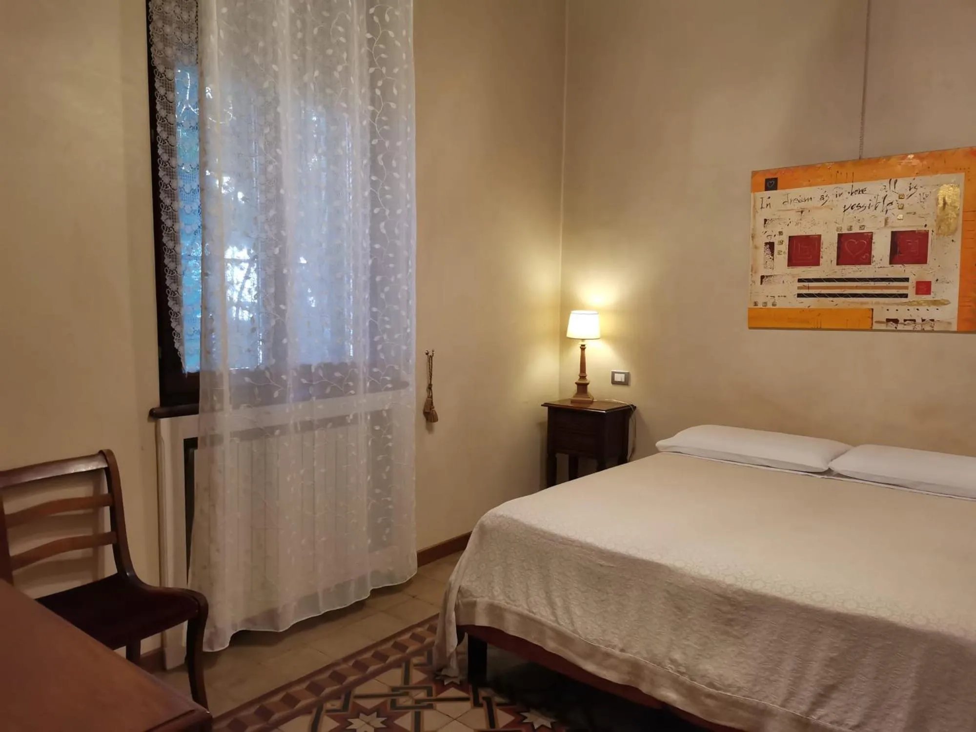 Bedroom, Bed in Le Maddalene