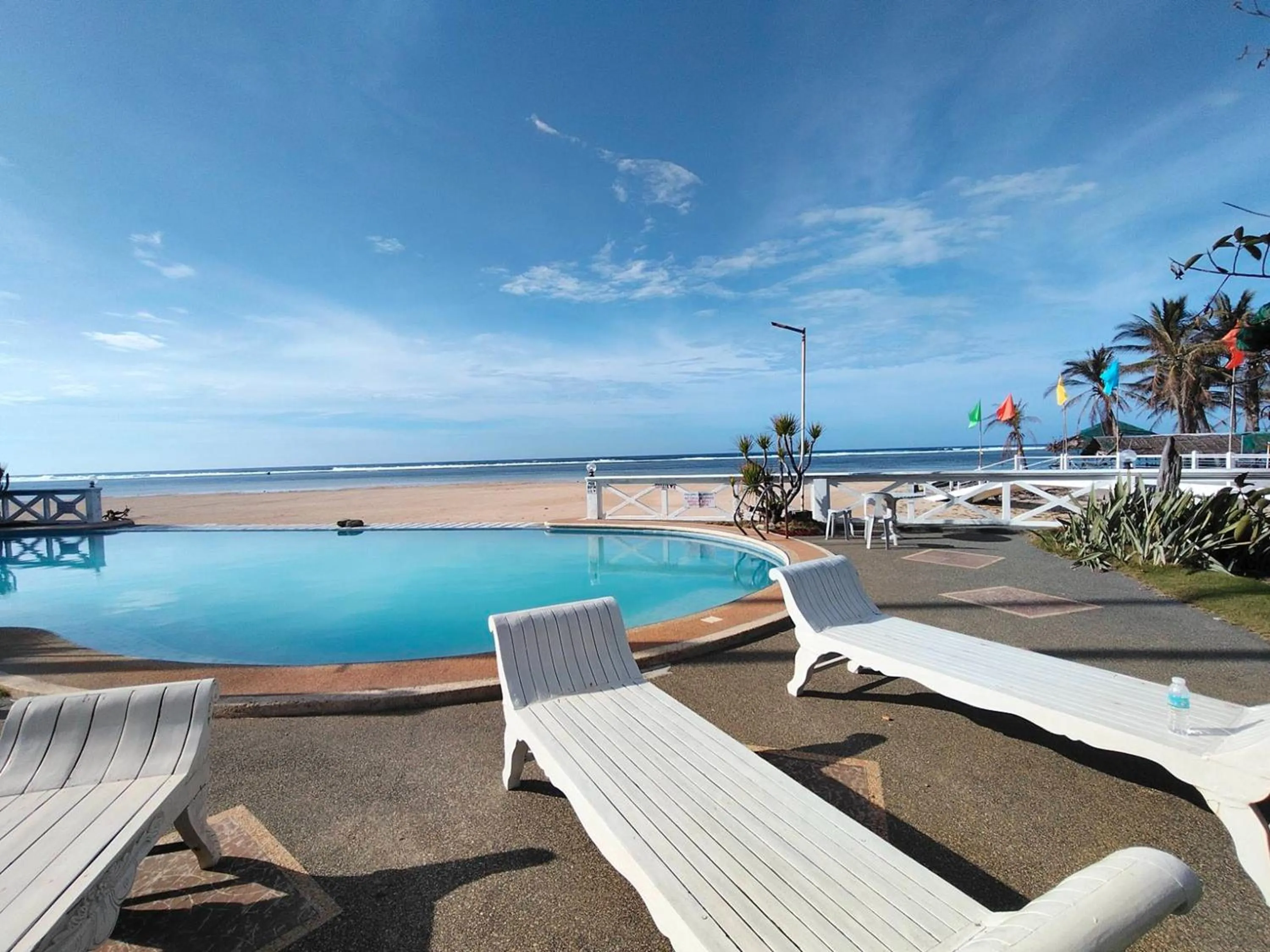 Swimming pool in Punta Riviera Resort Bolinao