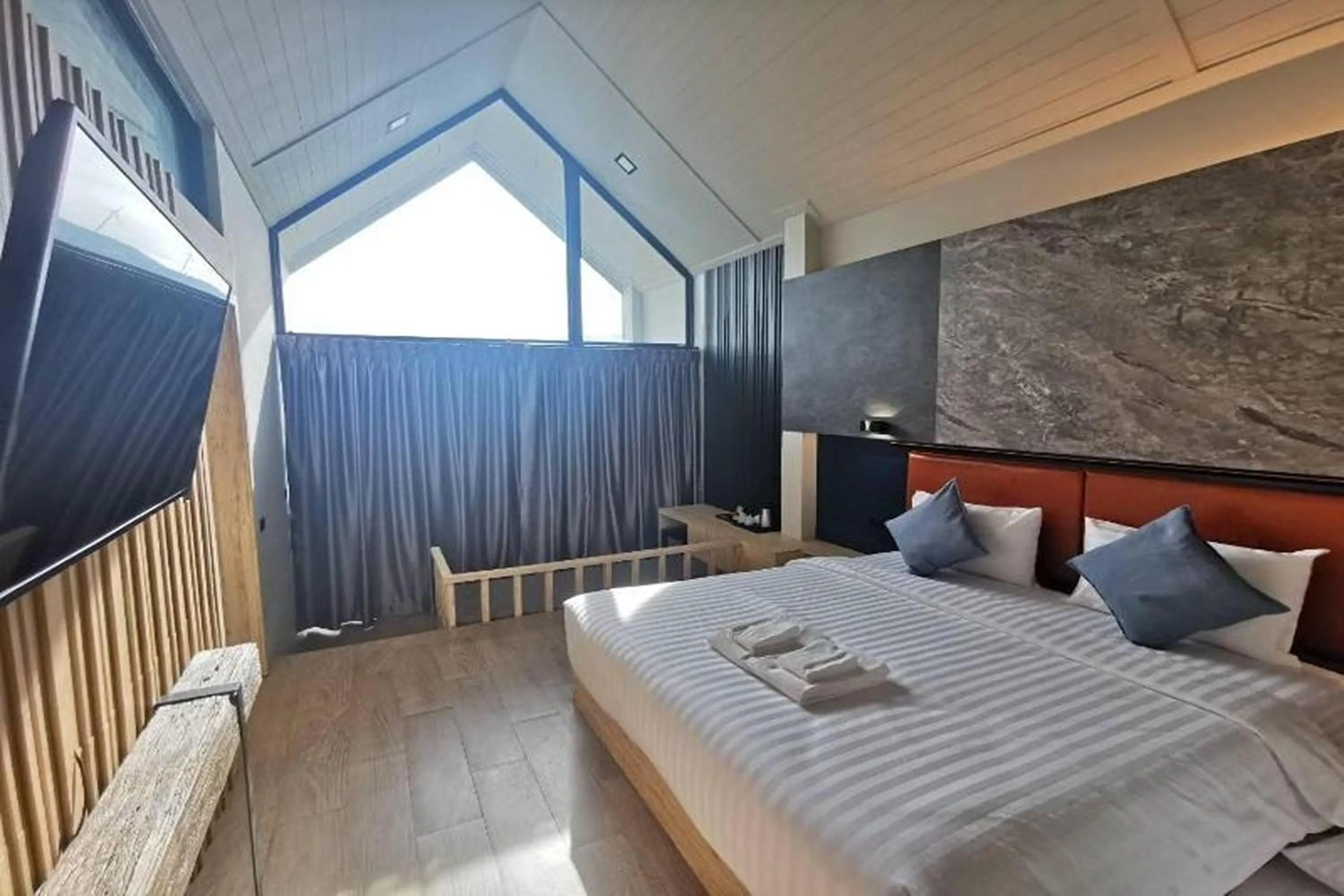 Bed in The Posh Khao Kho