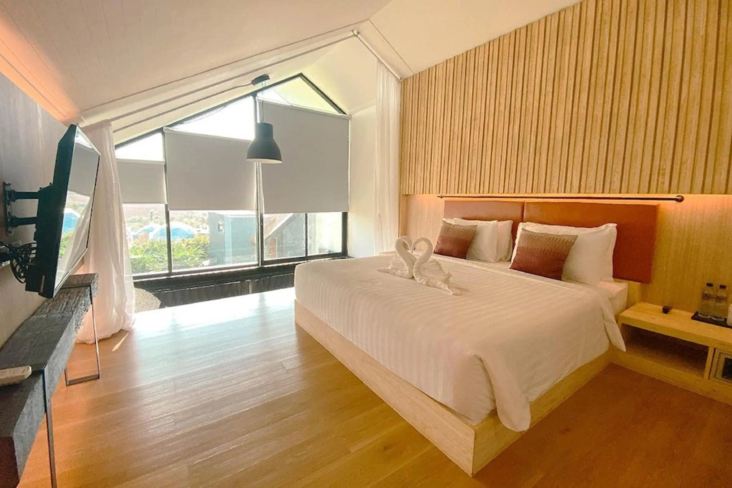 Bed in The Posh Khao Kho