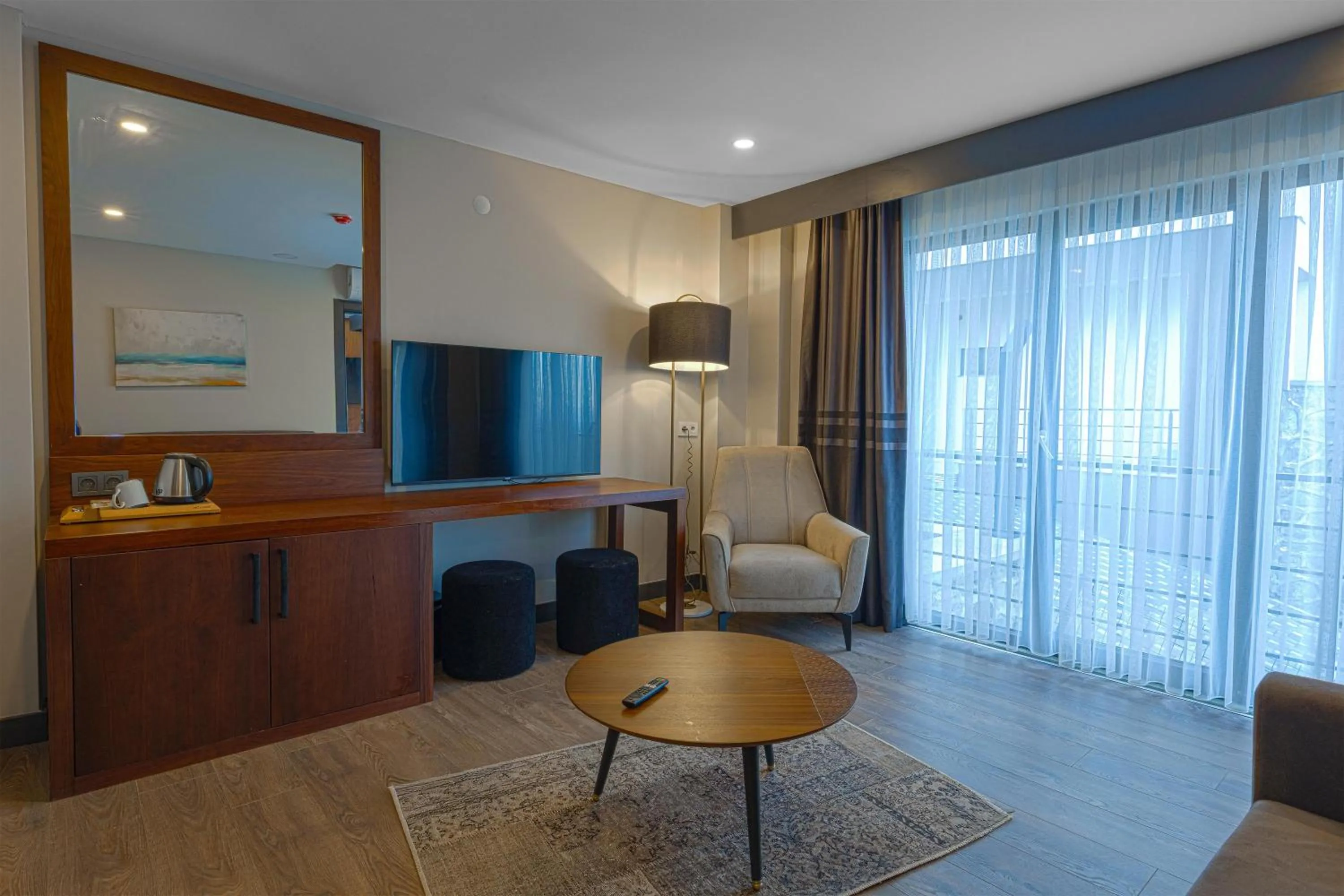 Deluxe King Room with Lake View - Non-Smoking in Best Western Plus Sapanca