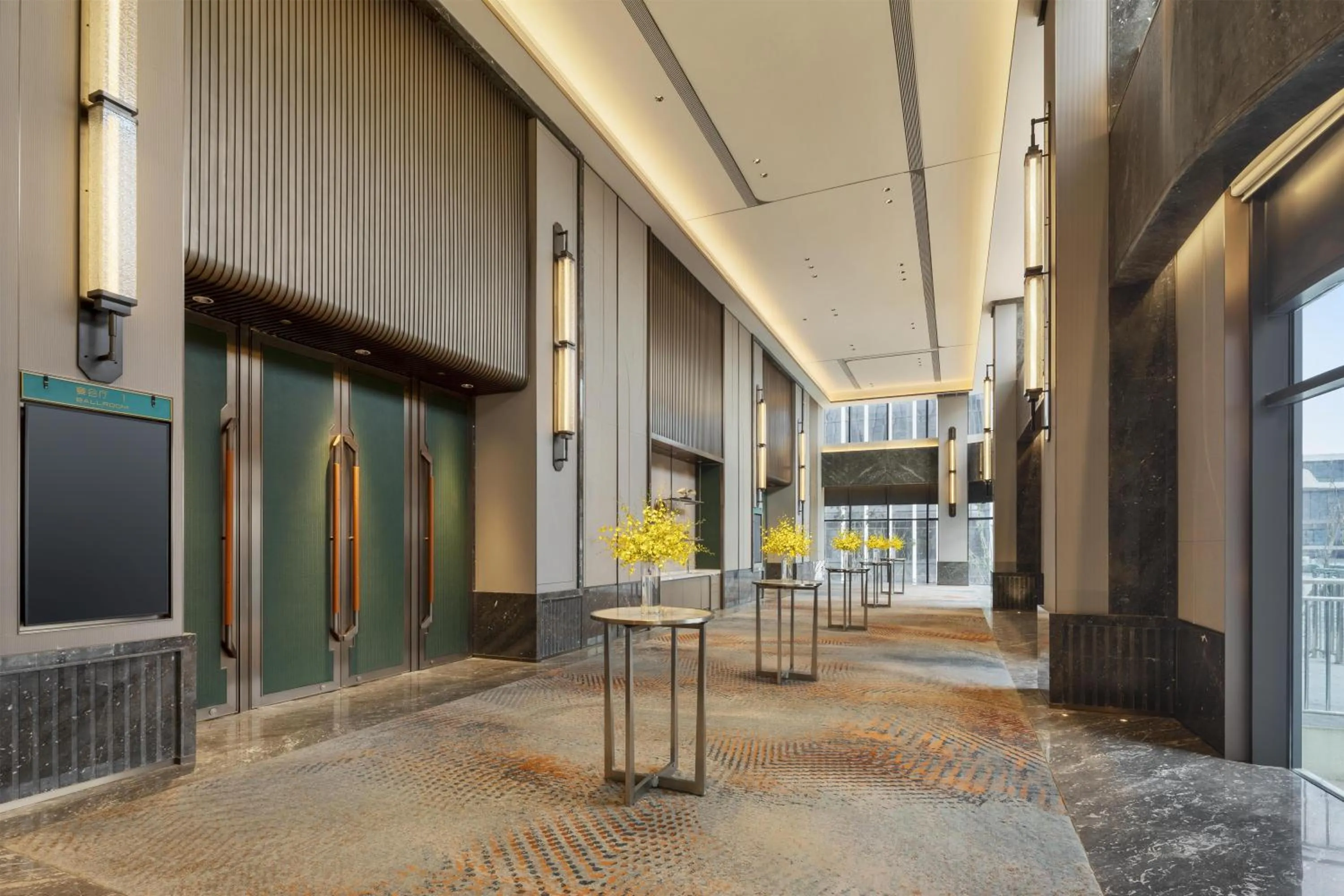 Meeting/conference room in Doubletree By Hilton Zhengzhou Airport Aerotropolis