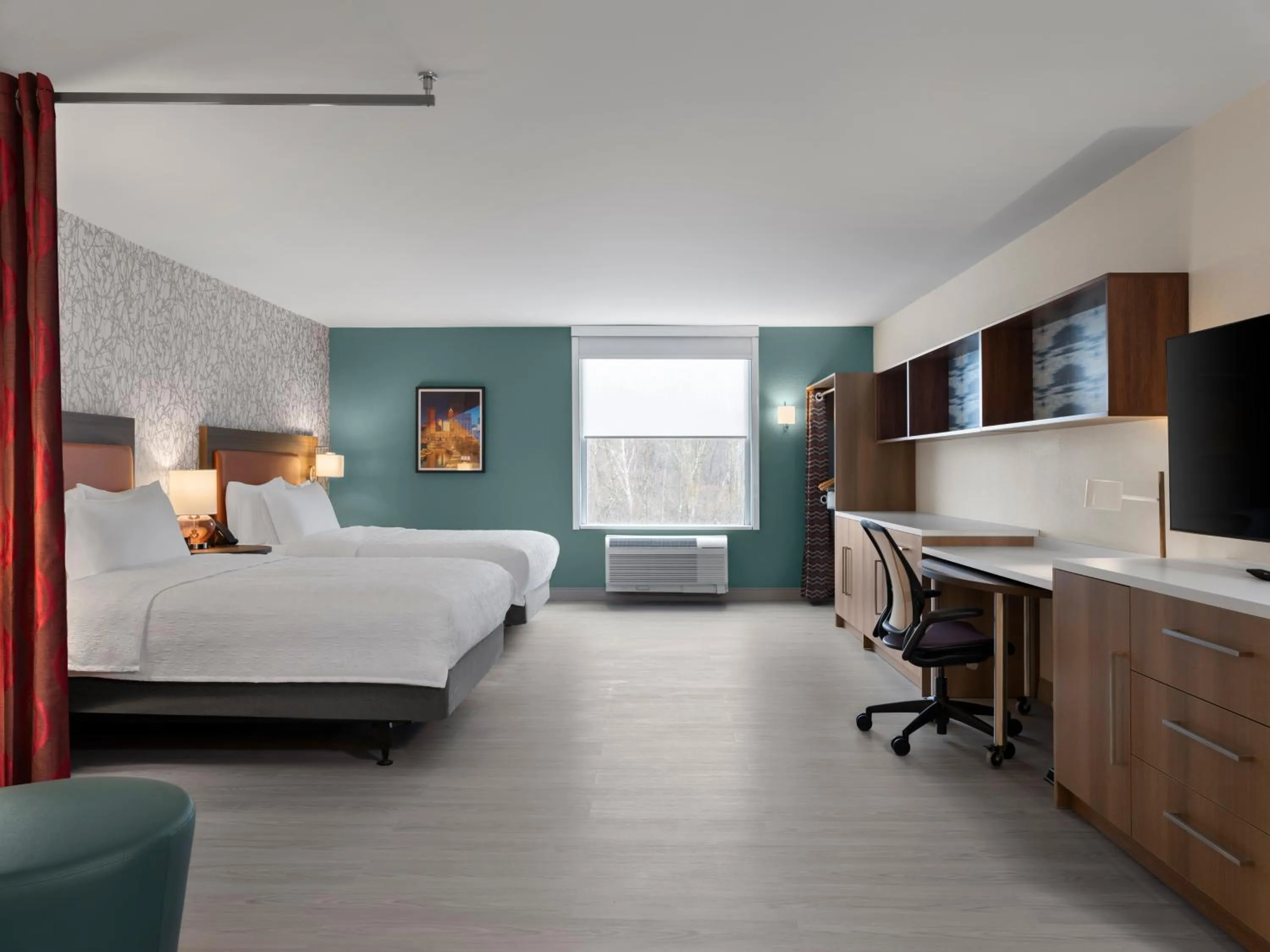 Queen Room with Two Queen Beds and Walk-In Shower in Tru By Hilton Norwalk Des Moines