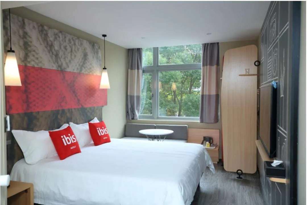 Ibis Shanghai Songjiang University Town Wencheng Road