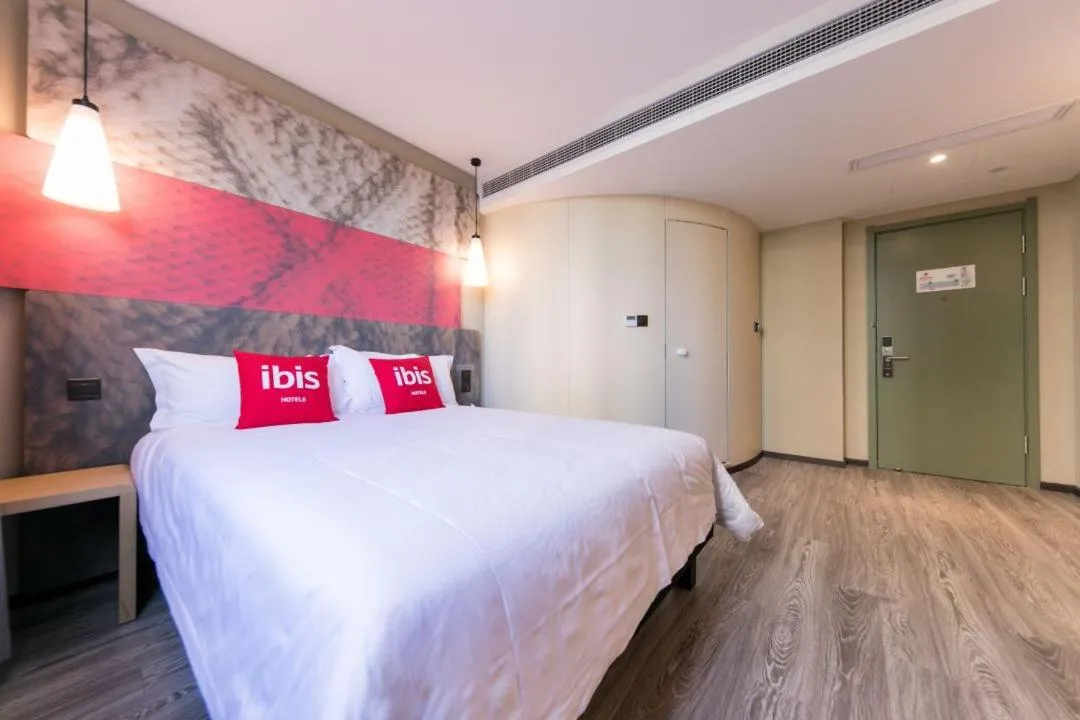 Ibis Shanghai Songjiang University Town Wencheng Road