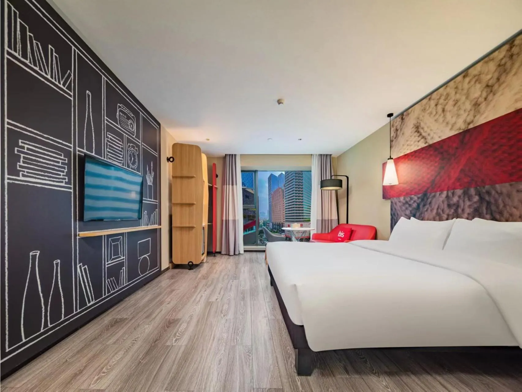 Bed in Ibis Chengdu Taikoo Li Chunxi Road
