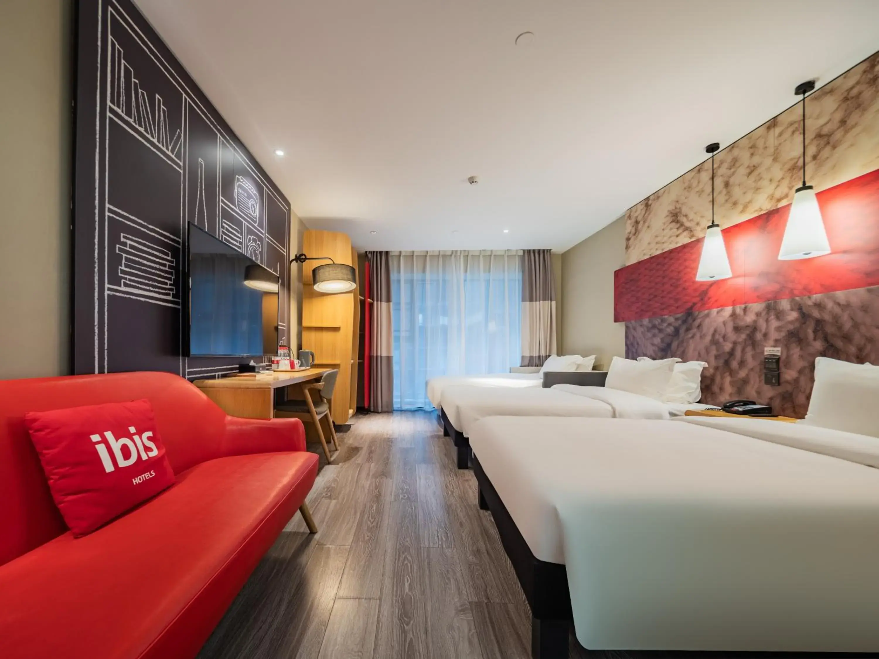 Basic Triple Room in Ibis Chengdu Taikoo Li Chunxi Road Basic Triple Room in Ibis Chengdu Taikoo Li Chunxi Road