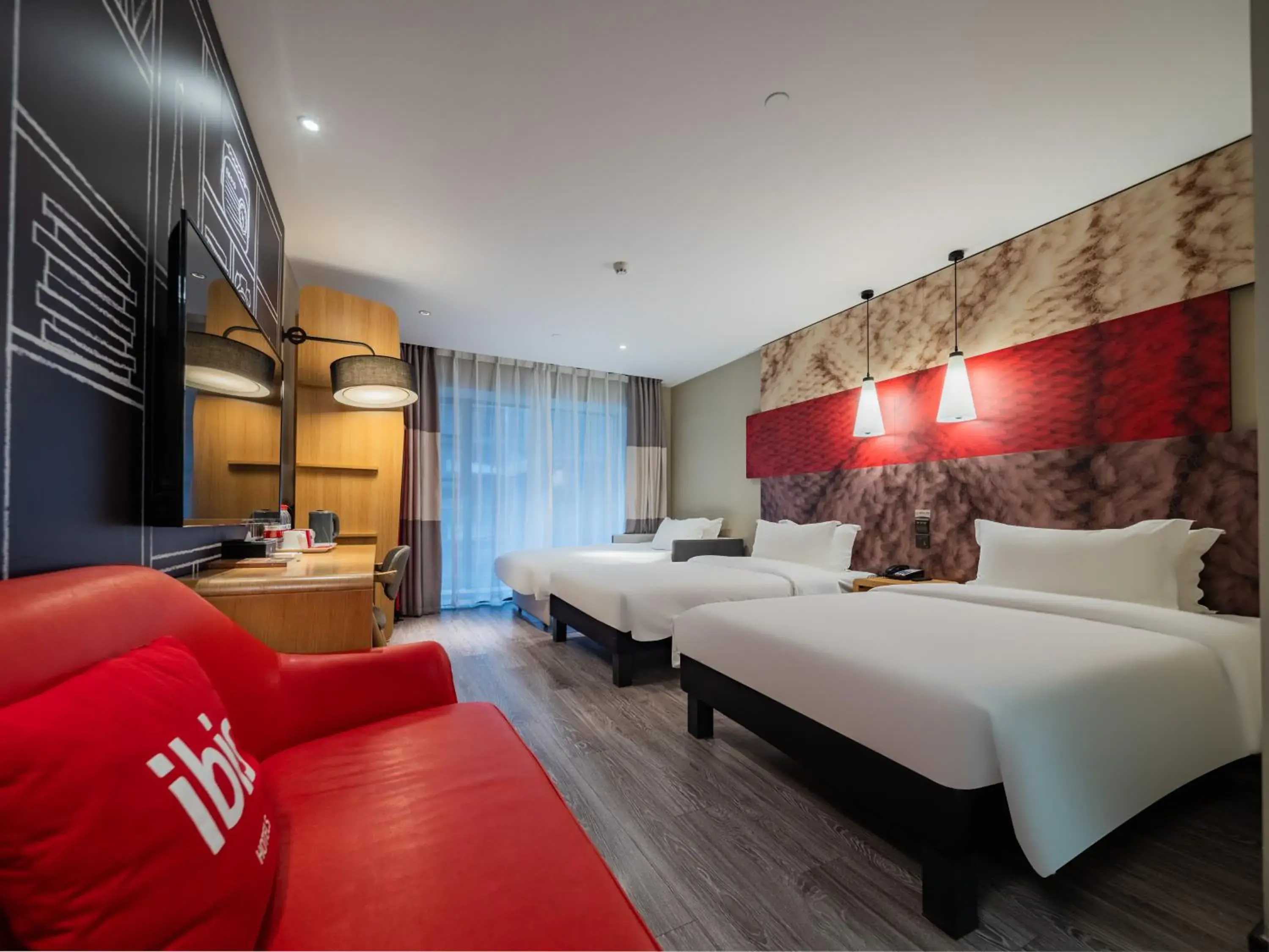 Basic Triple Room in Ibis Chengdu Taikoo Li Chunxi Road Basic Triple Room in Ibis Chengdu Taikoo Li Chunxi Road