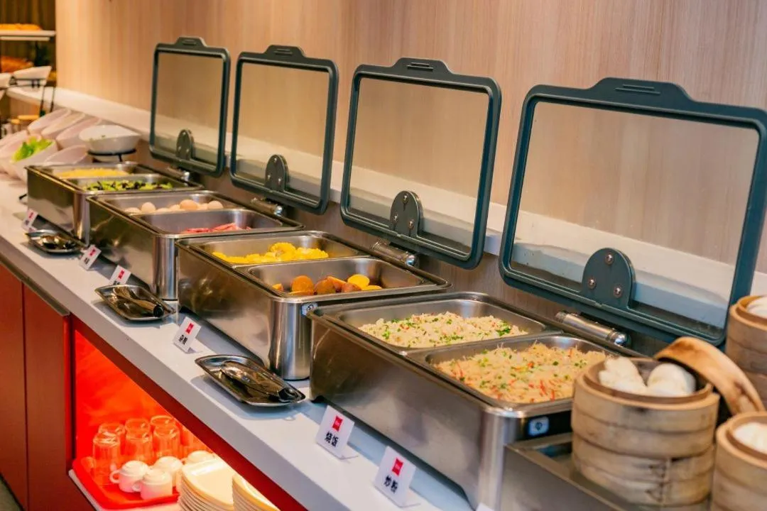 Restaurant/places to eat in Ibis Chengdu High-tech Tianfu Software Park