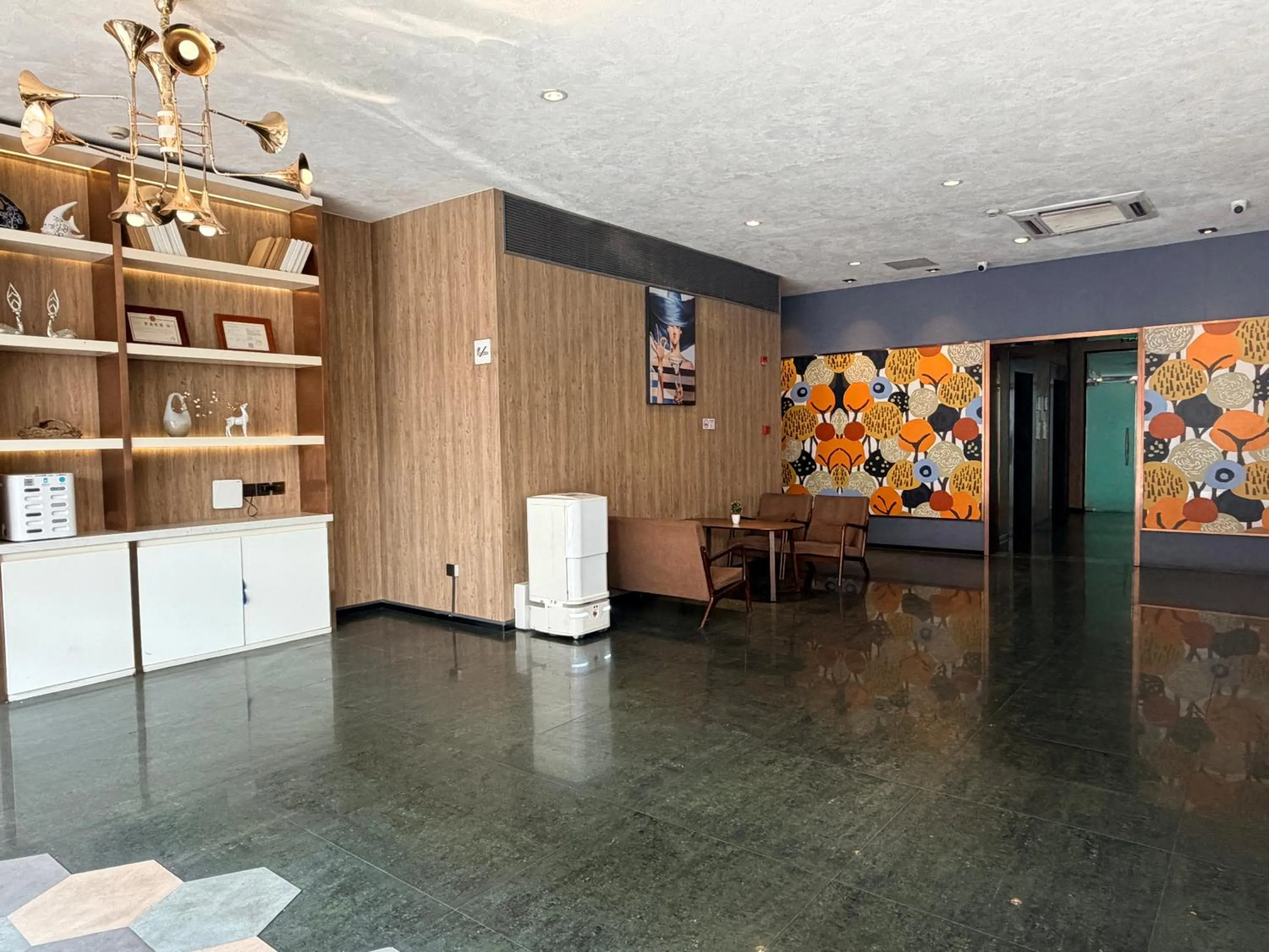 Lobby or reception in Ibis Styles Shanghai Caohejing Hongmei Road