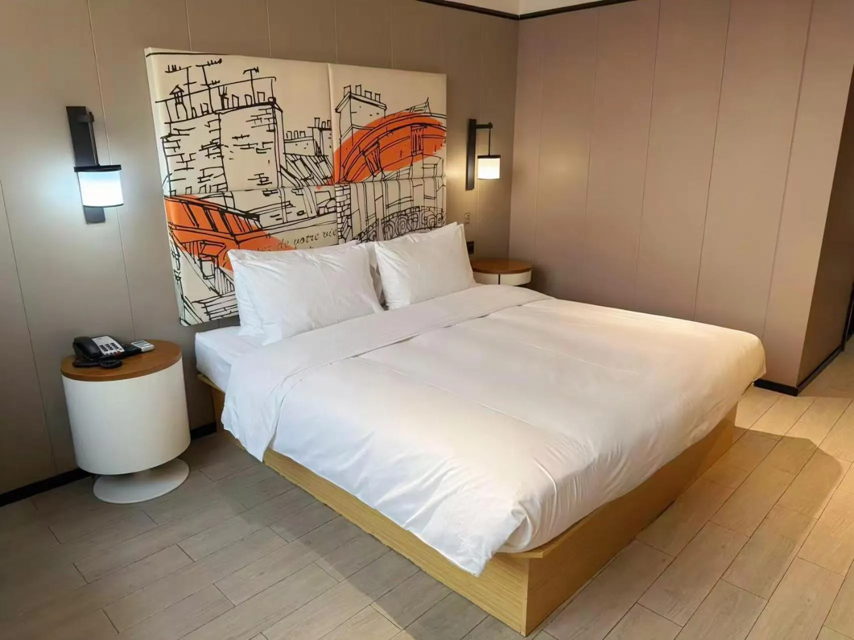 Bed in Ibis Styles Shanghai Caohejing Hongmei Road