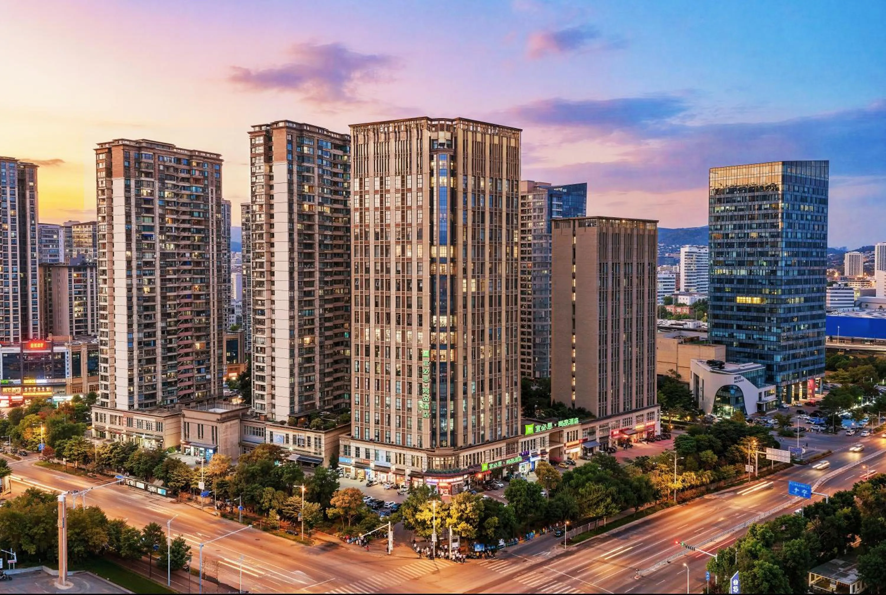 Ibis Styles Kunming High-tech Zone Wuyue Plaza