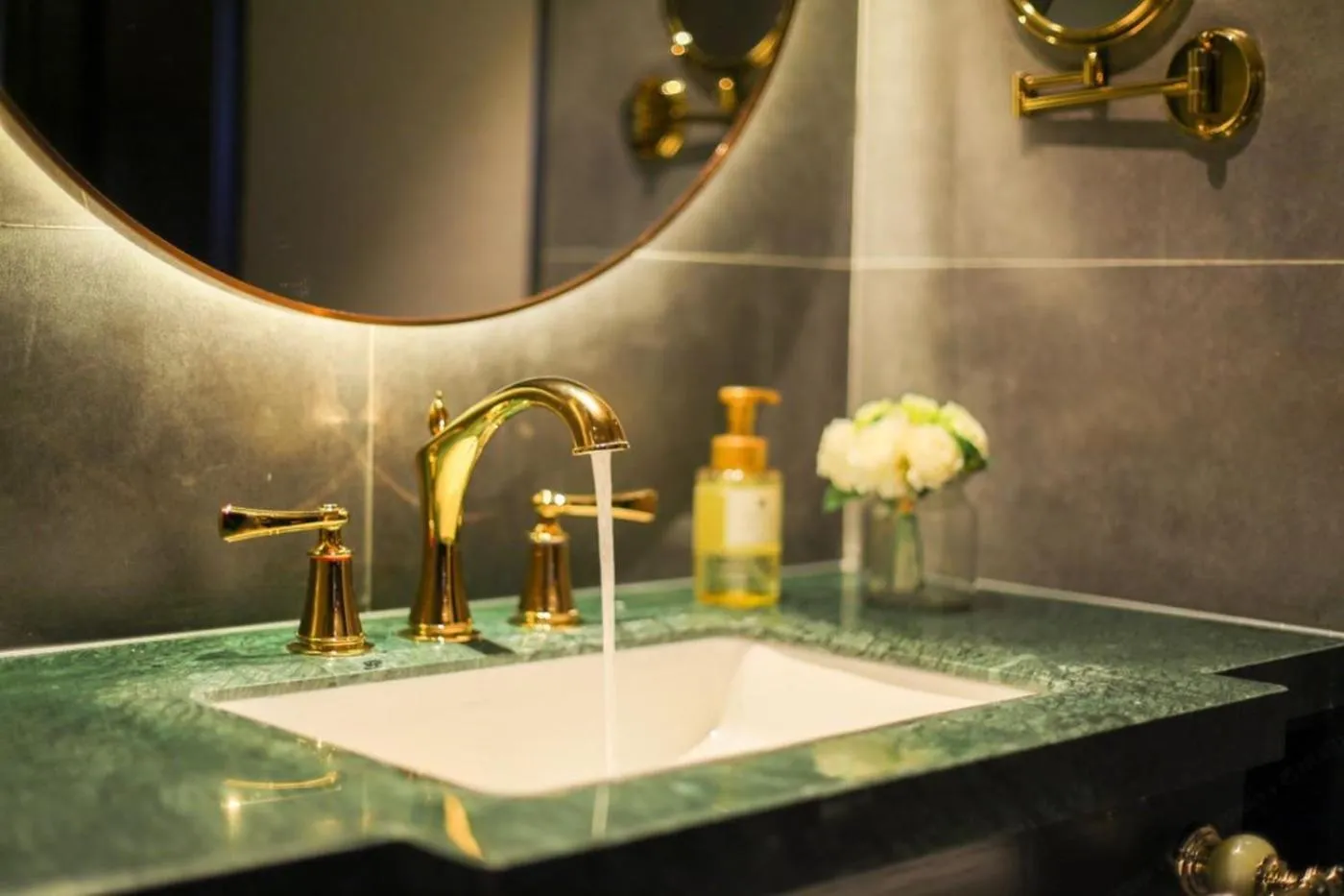 Bathroom in Orange Crystal Hotel Nanjing Confucius Temple