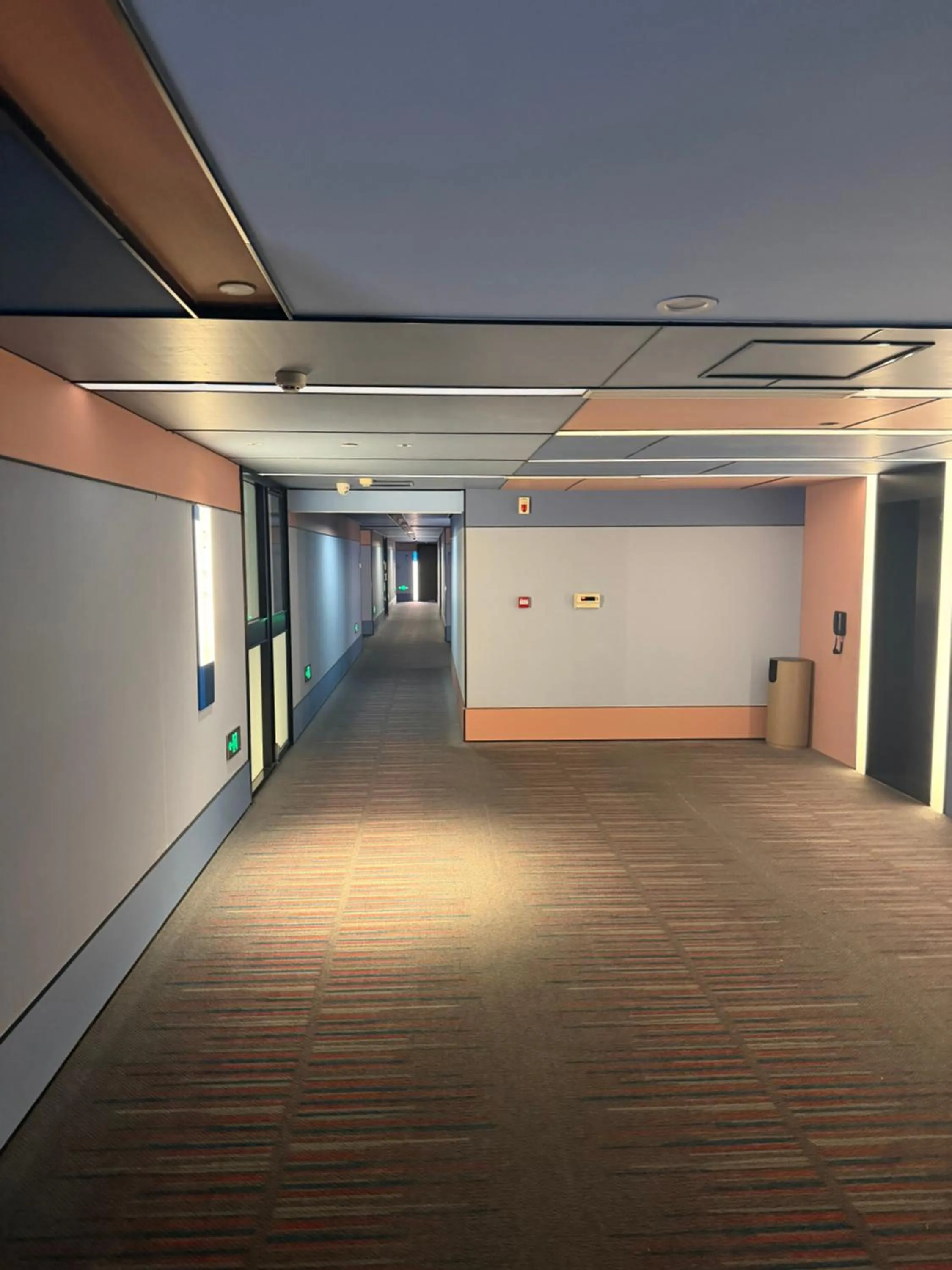 Hanting Hotel Suzhou Guanqian Street Chayuanchang Metro Station