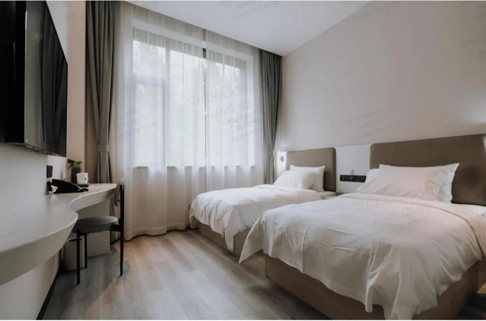 Bed in Ibis Styles Shanghai Hongqiao Gubei