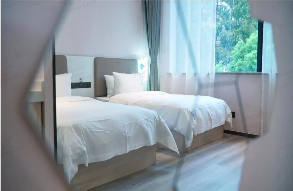 Bed in Ibis Styles Shanghai Hongqiao Gubei