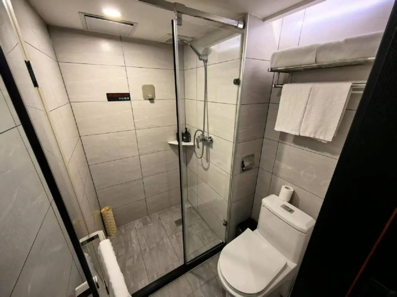 Ibis Beijing Shichahai Gulou Street Subway Station