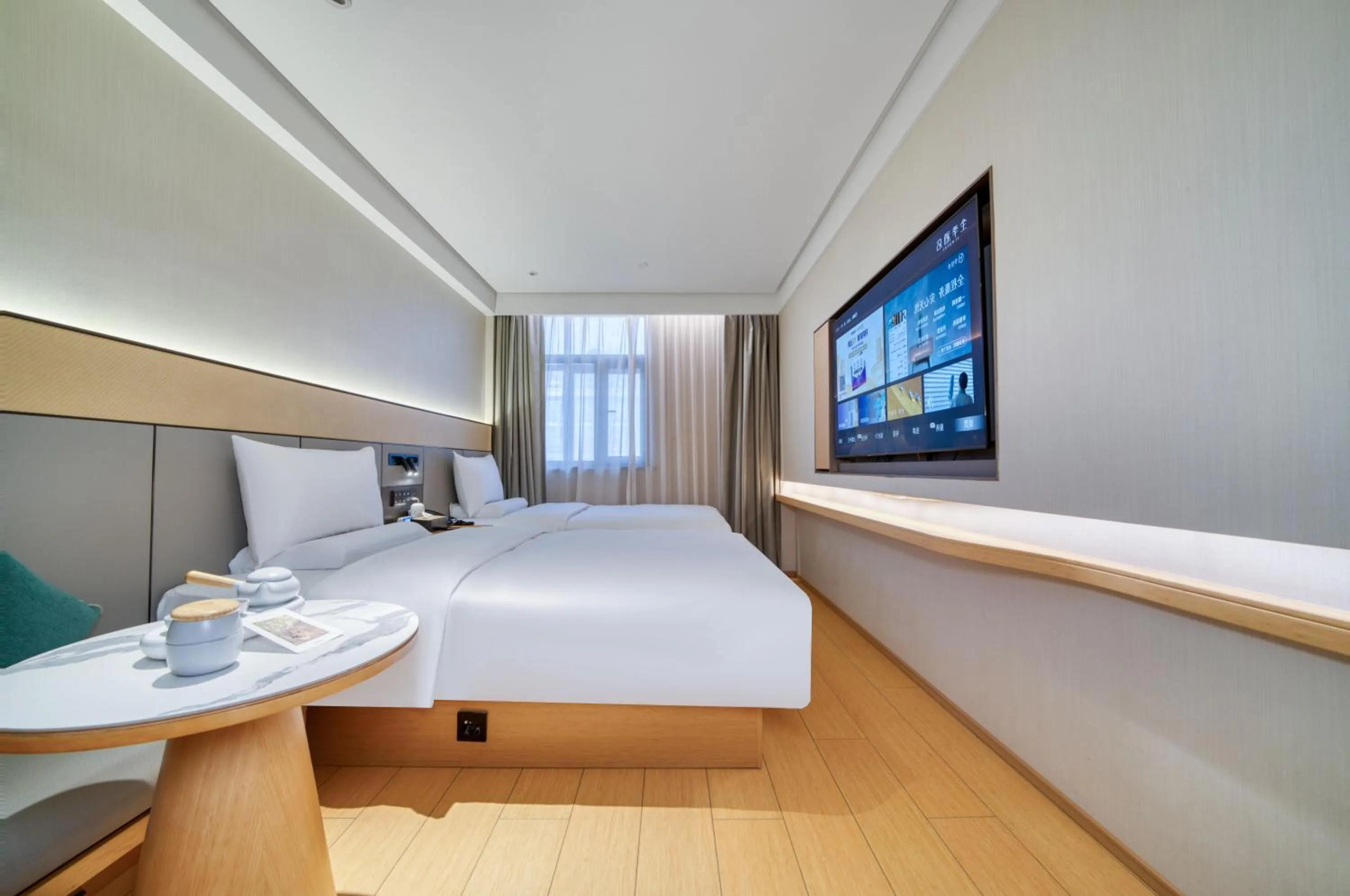 Bed in JI Hotel Hangzhou West Lake Lakeside Pedestrian Street