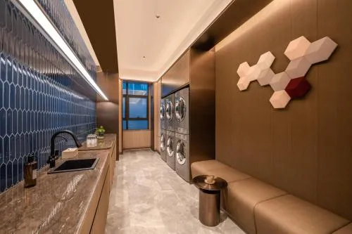 Orange Crystal Hotel Nanjing Xinjiekou Deji