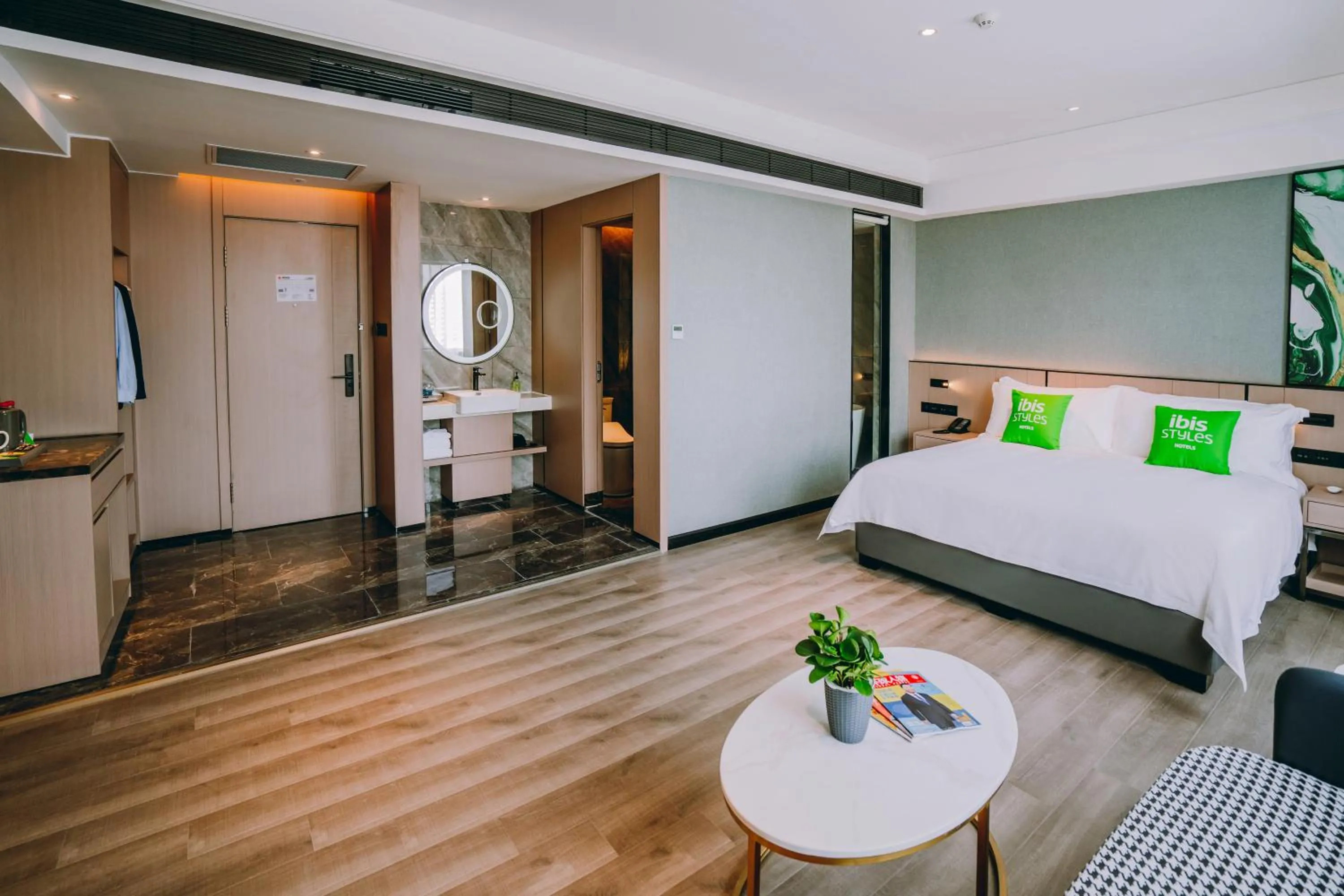 Property building, Bed in Ibis Styles Dongguan Changan Light Rail Station