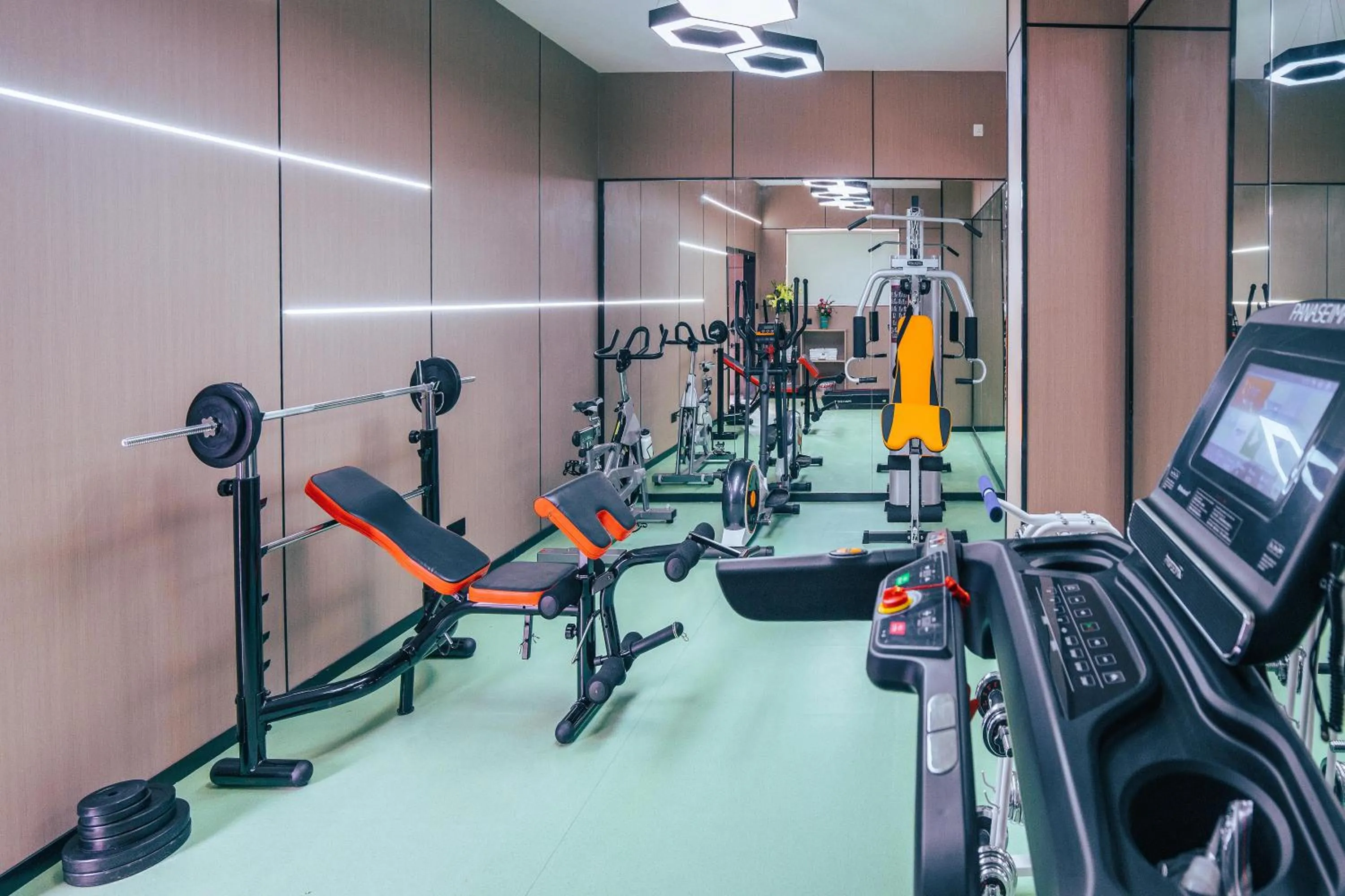 Fitness centre/facilities in Ibis Styles Dongguan Changan Light Rail Station