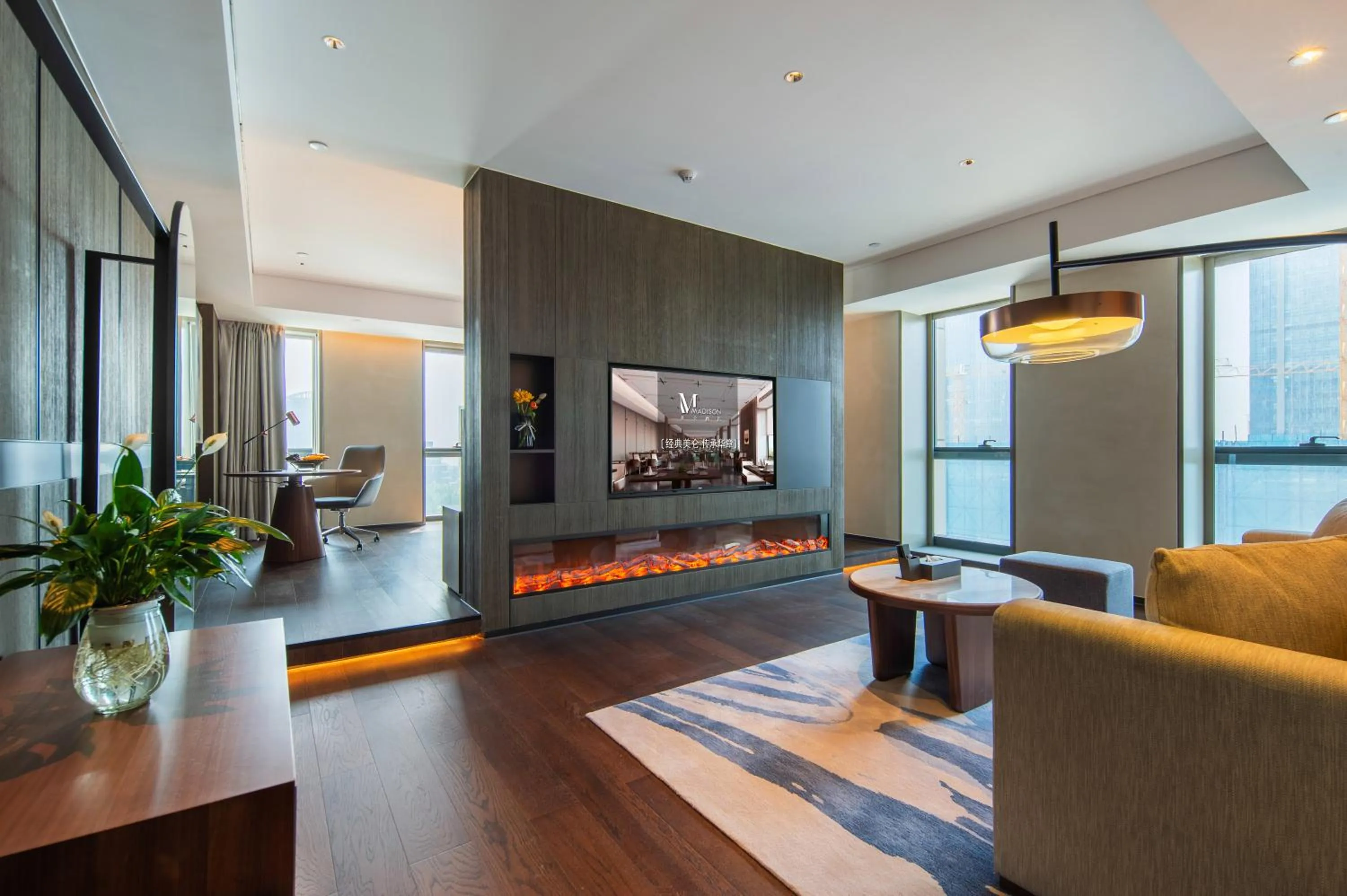 Madison Hotel Qingdao West Coast City Balcony