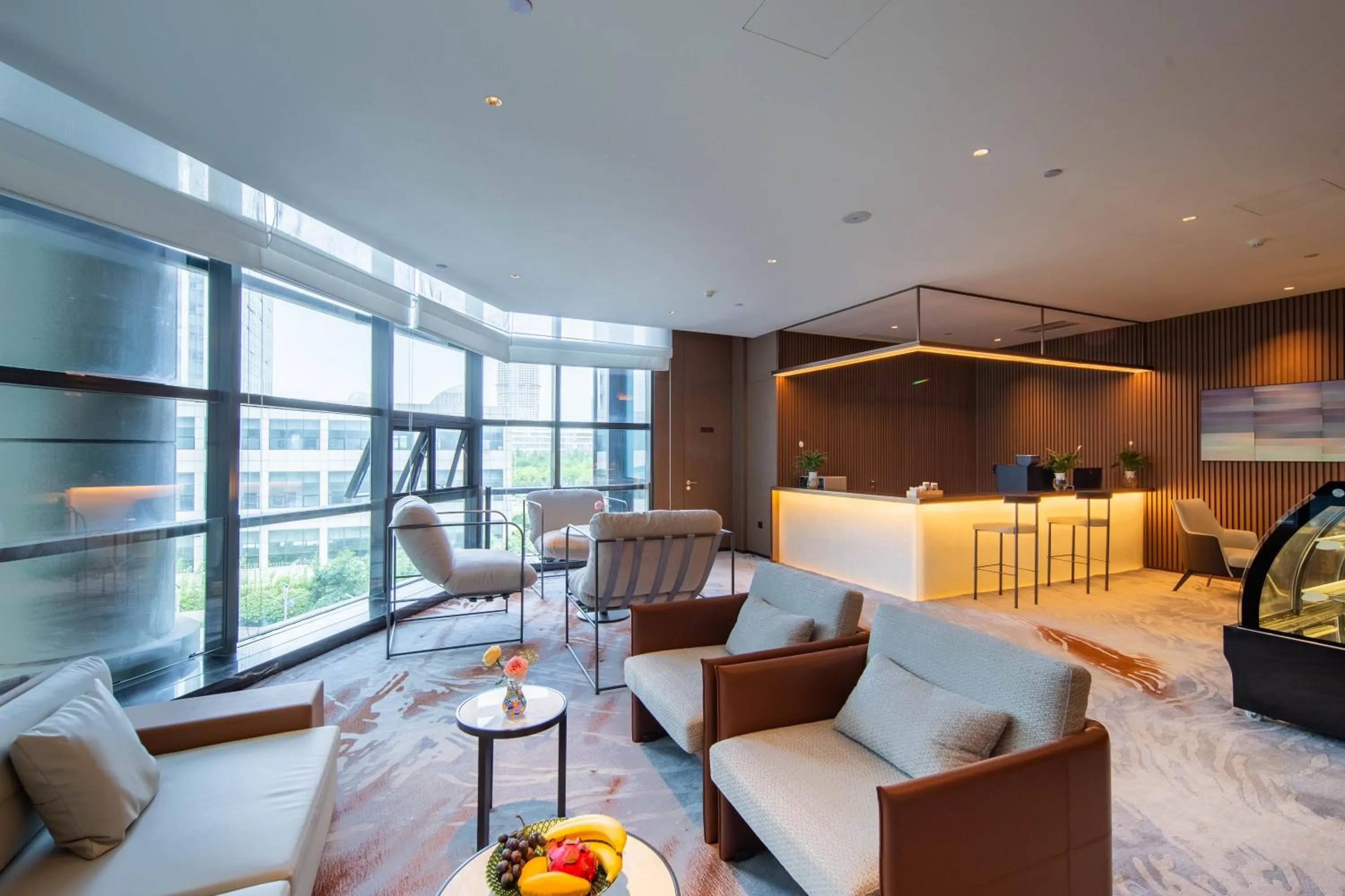 Business facilities in Madison Hotel Qingdao West Coast City Balcony