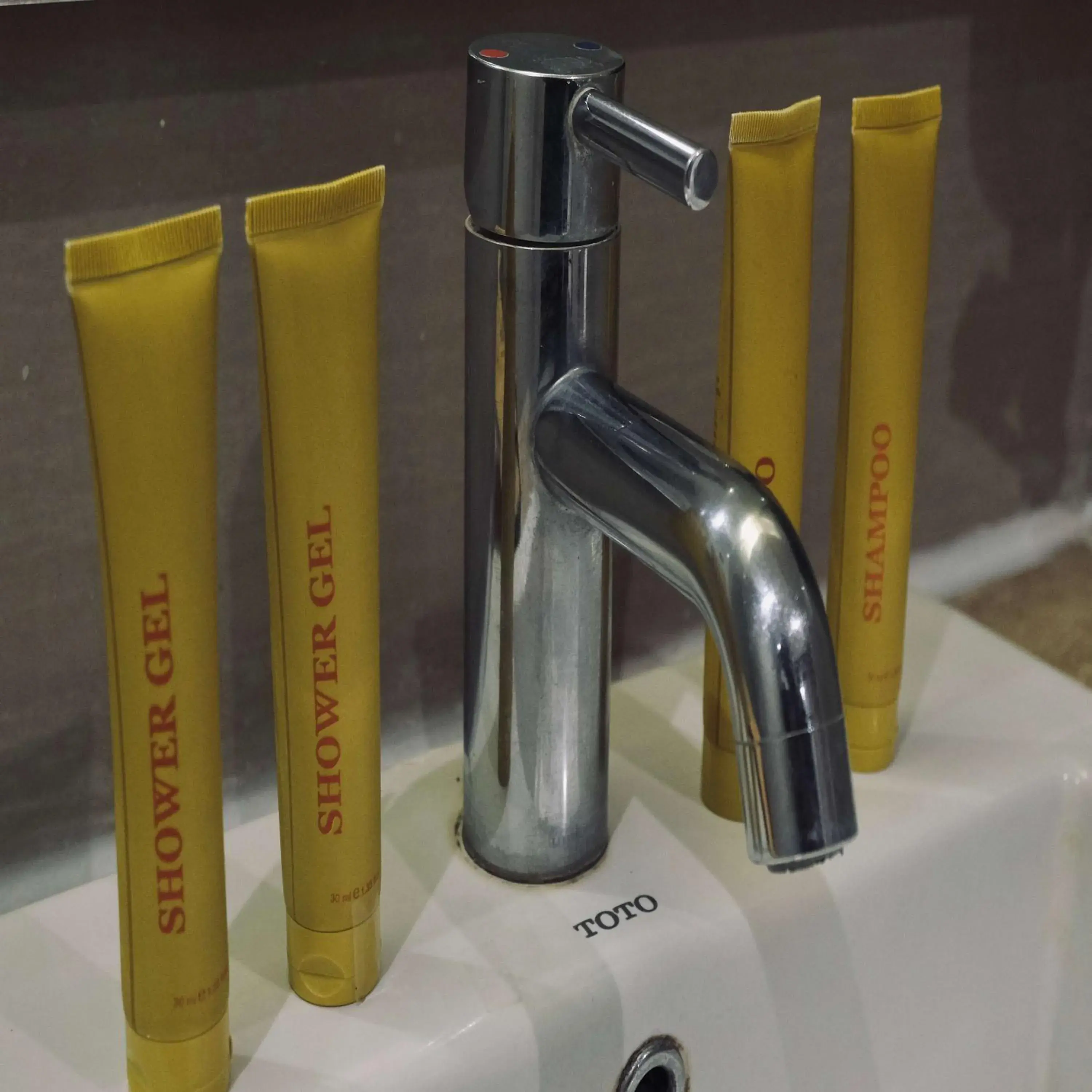 Bathroom in Clove Hotel Bandung Bathroom in Clove Hotel Bandung