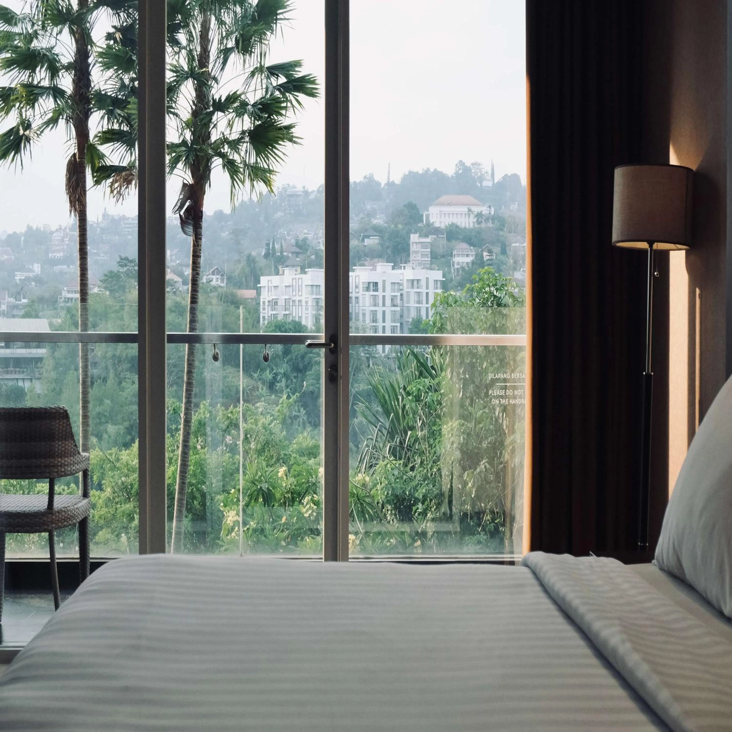 Bed in Clove Hotel Bandung