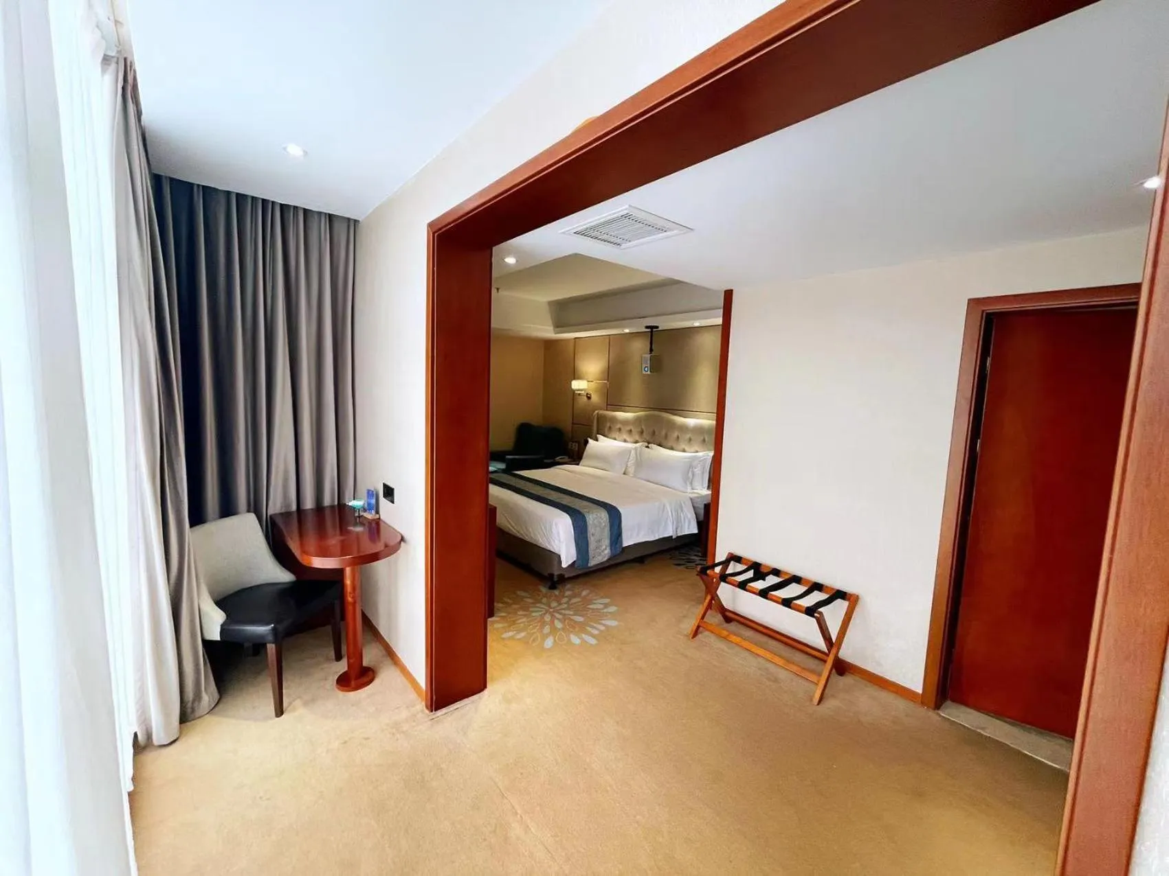 Bed in Madison Hotel Zhengzhou Erqi Square