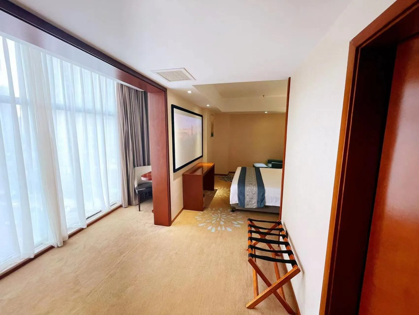 TV and multimedia, Bed in Madison Hotel Zhengzhou Erqi Square