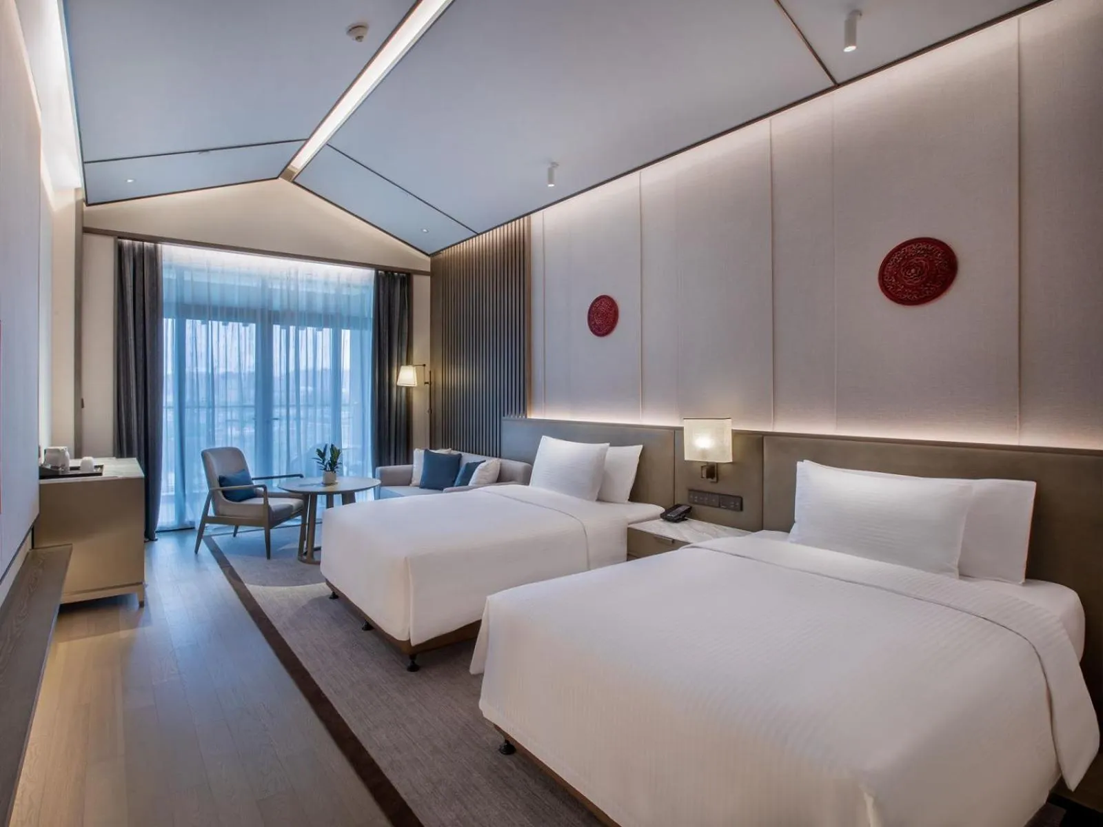 Property building, Bed in Steigenberger Hotel Chongqing