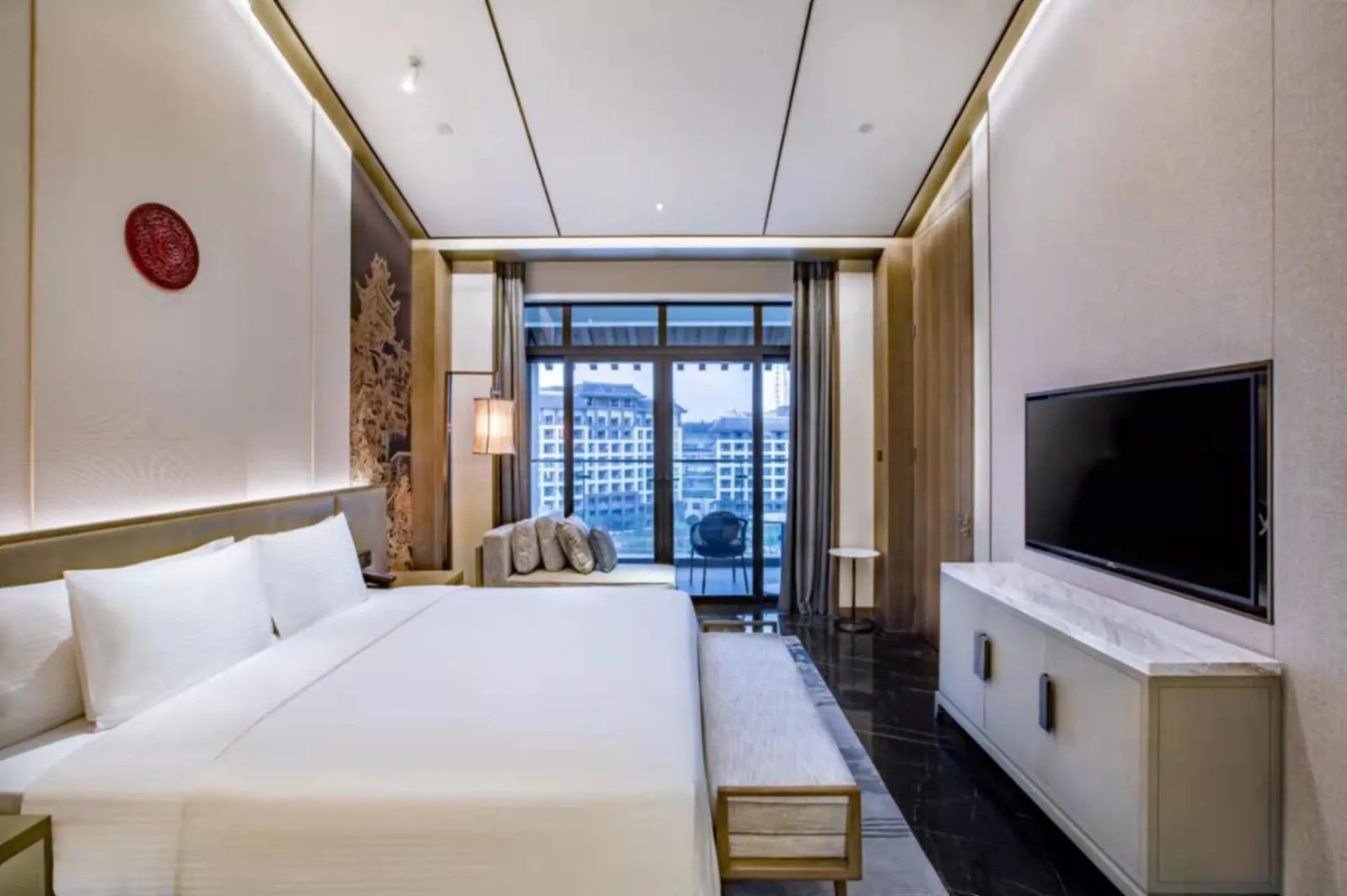 Property building, Bed in Steigenberger Hotel Chongqing