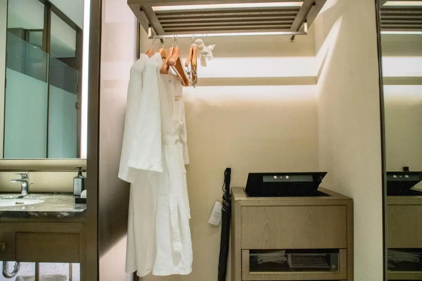 Deluxe Twin Room with Garden View in Steigenberger Hotel Chongqing Deluxe Twin Room with Garden View in Steigenberger Hotel Chongqing