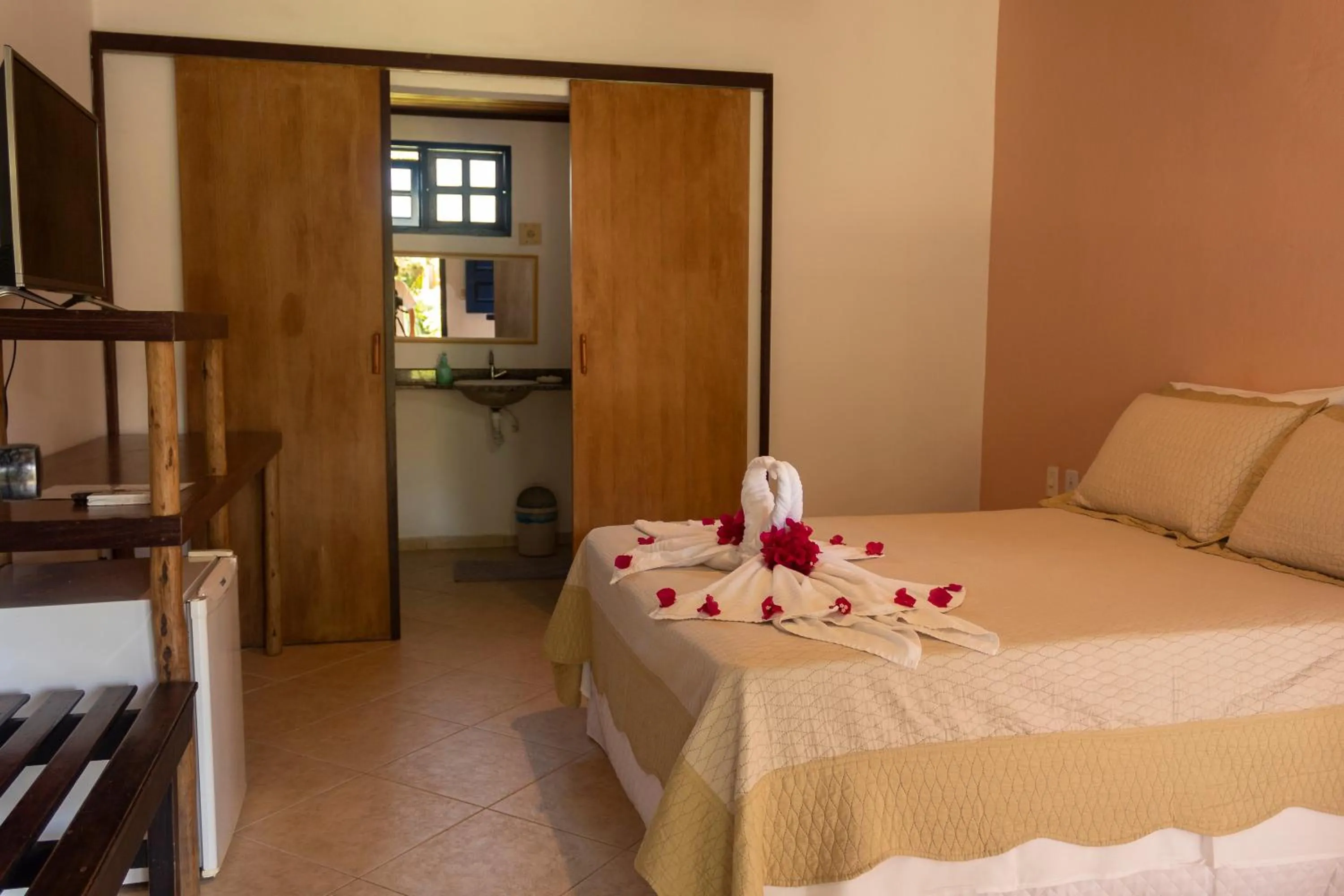 Photo of the whole room, Bed in Pousada Lagoa Da Pedra