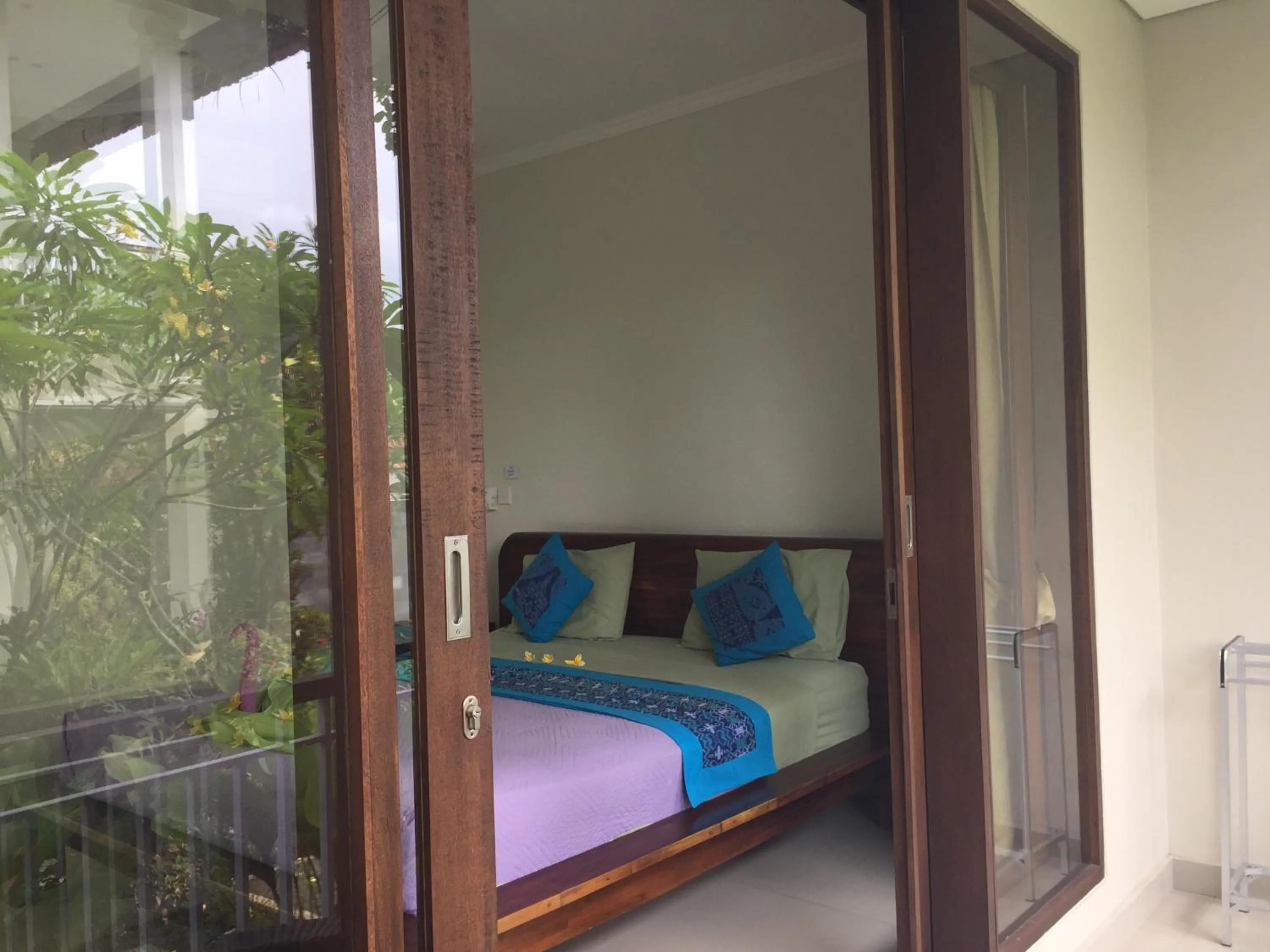 Bedroom, Bed in Merthayasa Bungalow 2