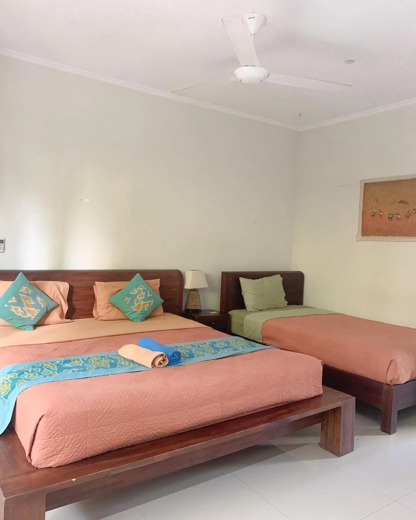 Bed in Merthayasa Bungalow 2