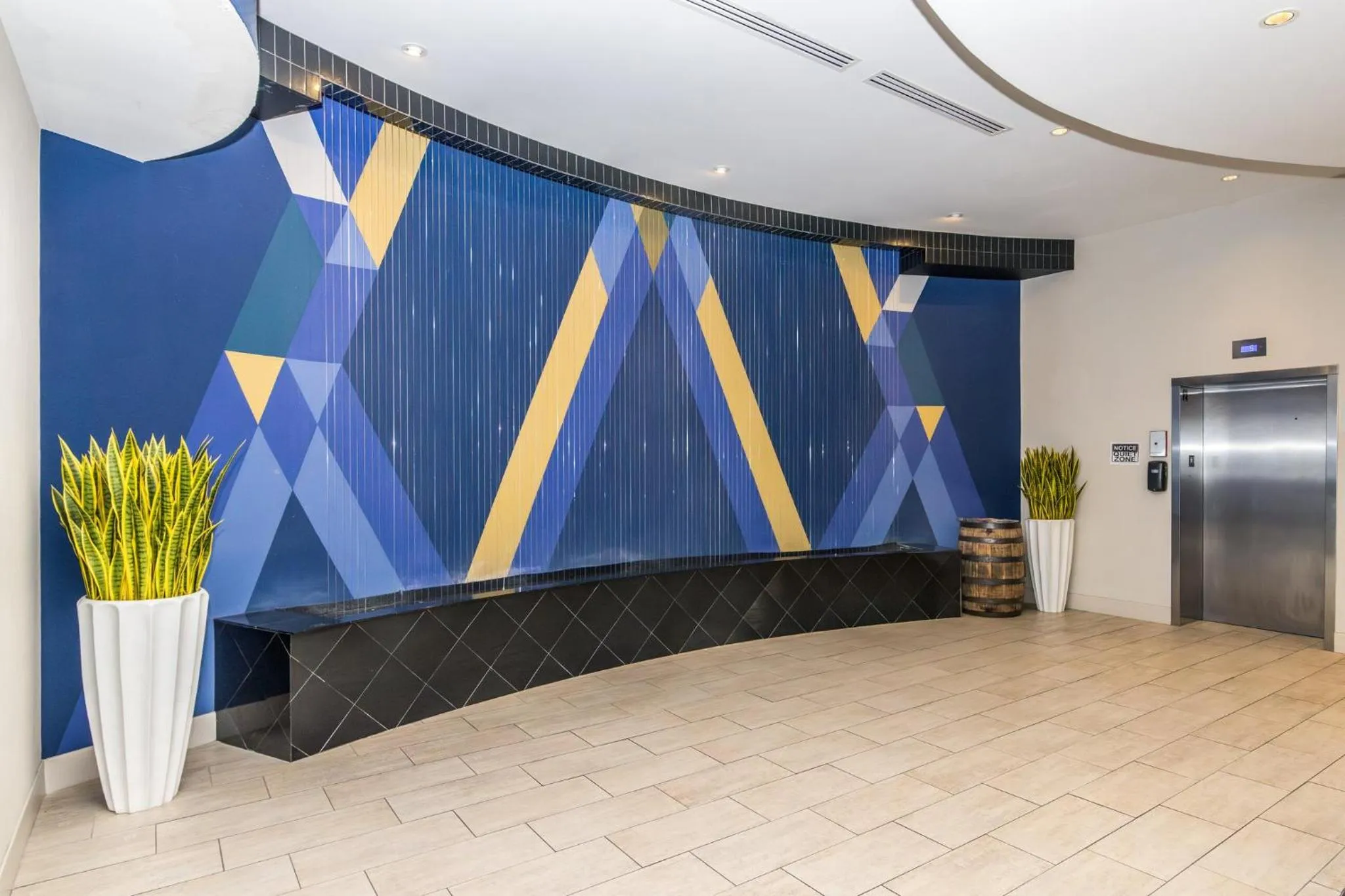 Property building in Holiday Inn Express & Suites Downtown Louisville by IHG