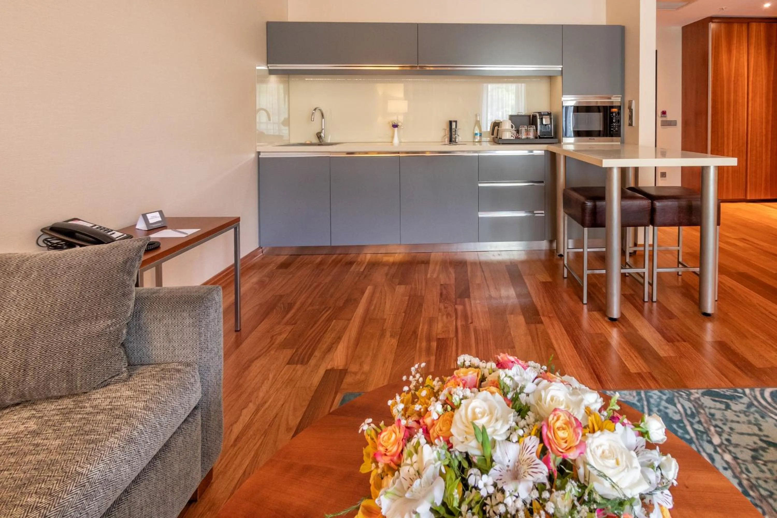 Kitchen or kitchenette in Crowne Plaza - Borjomi by IHG