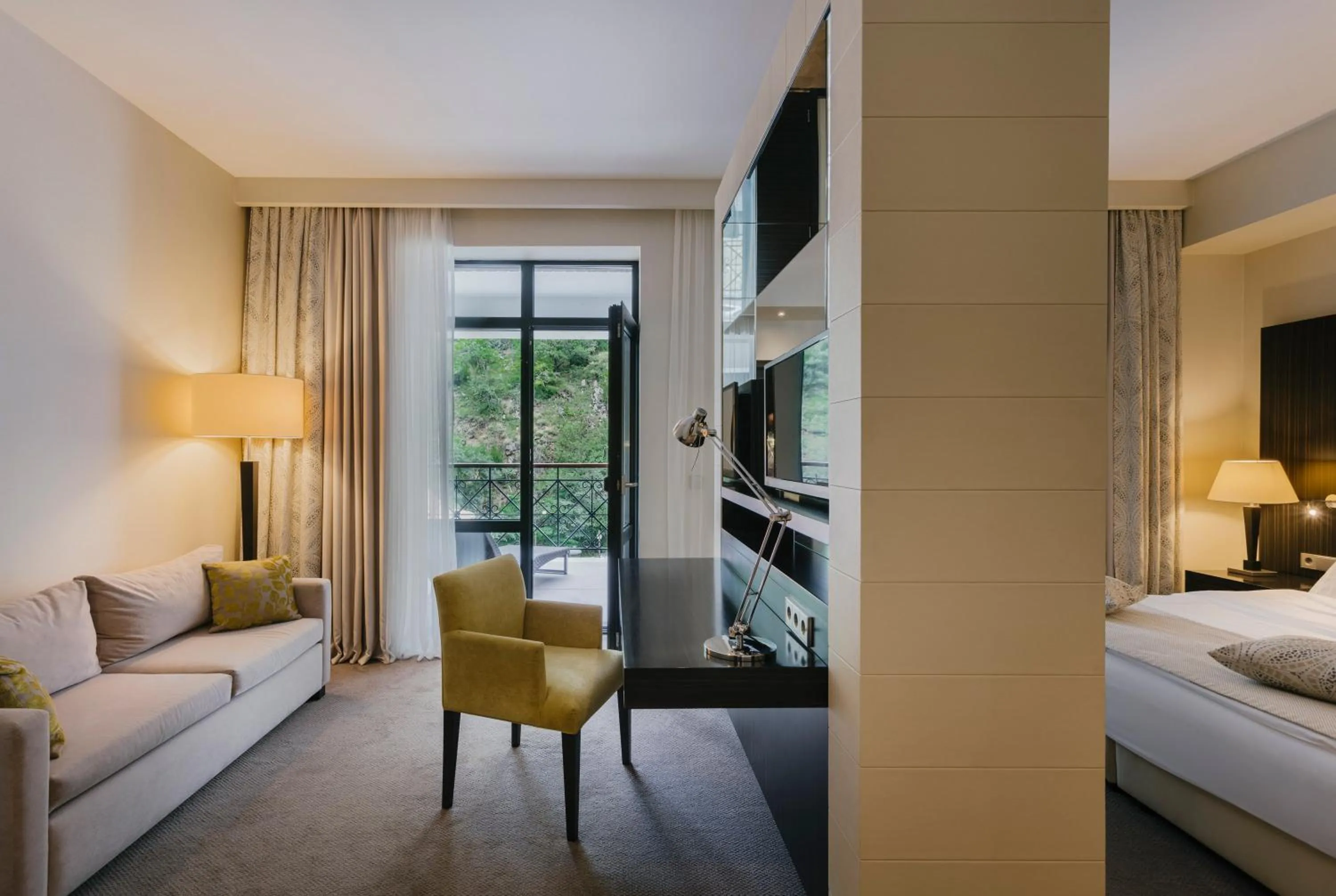 Photo of the whole room, Bed in Crowne Plaza - Borjomi by IHG