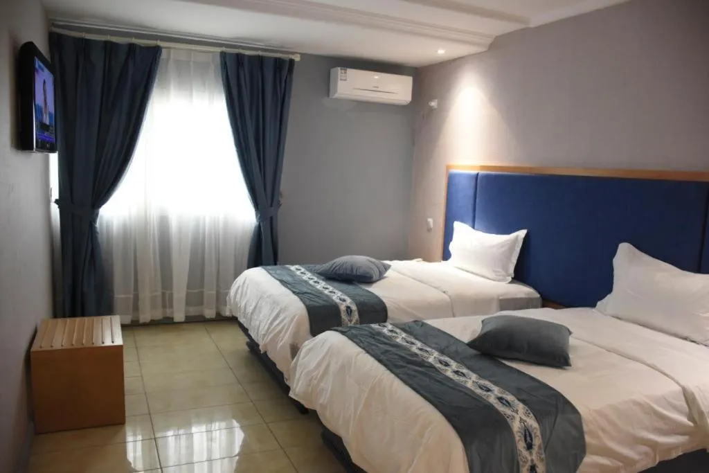 Bed in Hotel Royal Palace