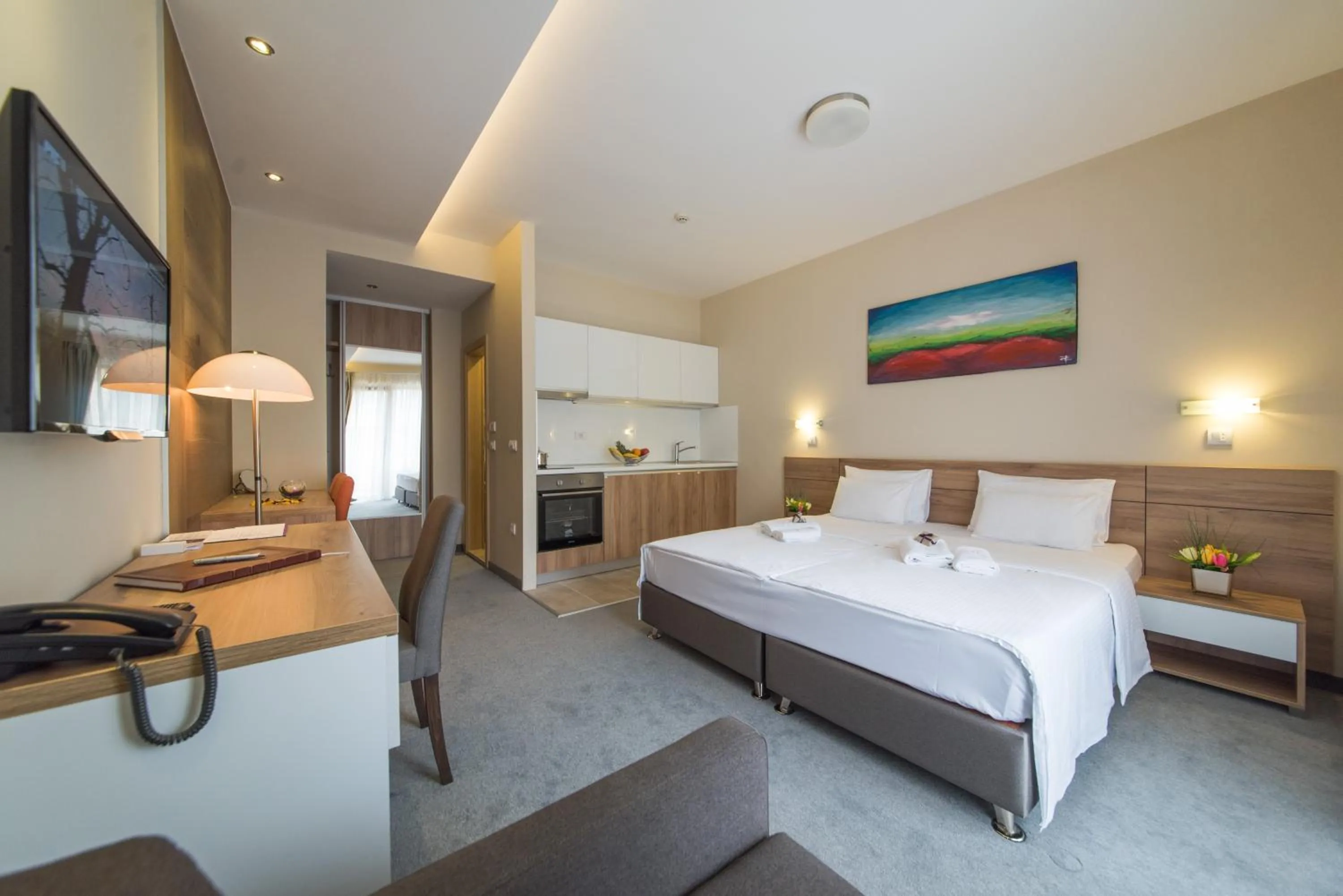 Studio with Balcony in Hotel Mons