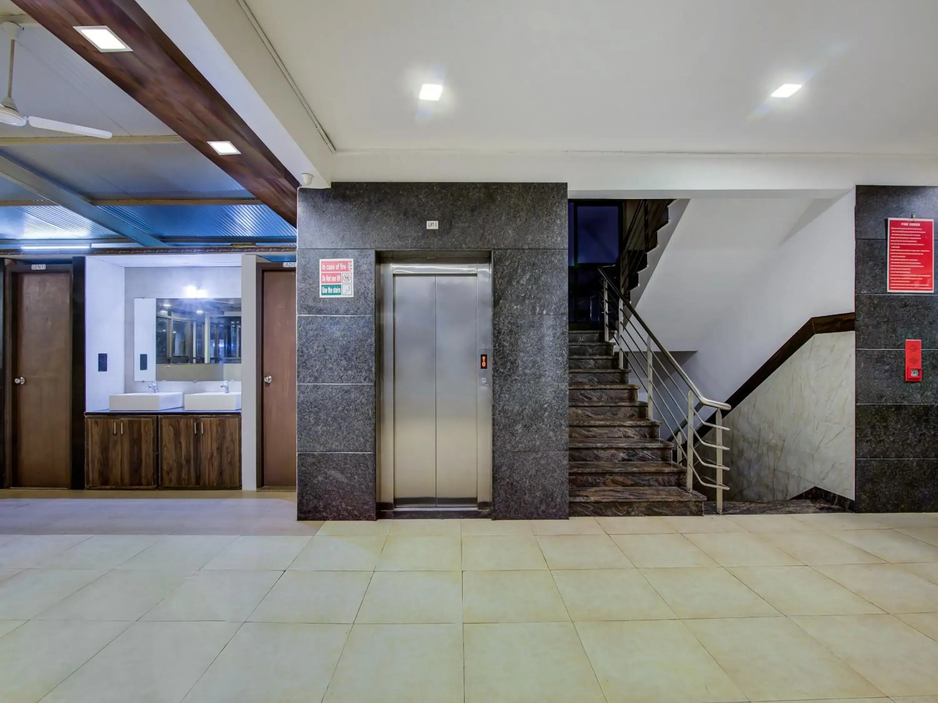 Lobby or reception in MySpace Hotels Silverstar Lobby or reception in MySpace Hotels Silverstar