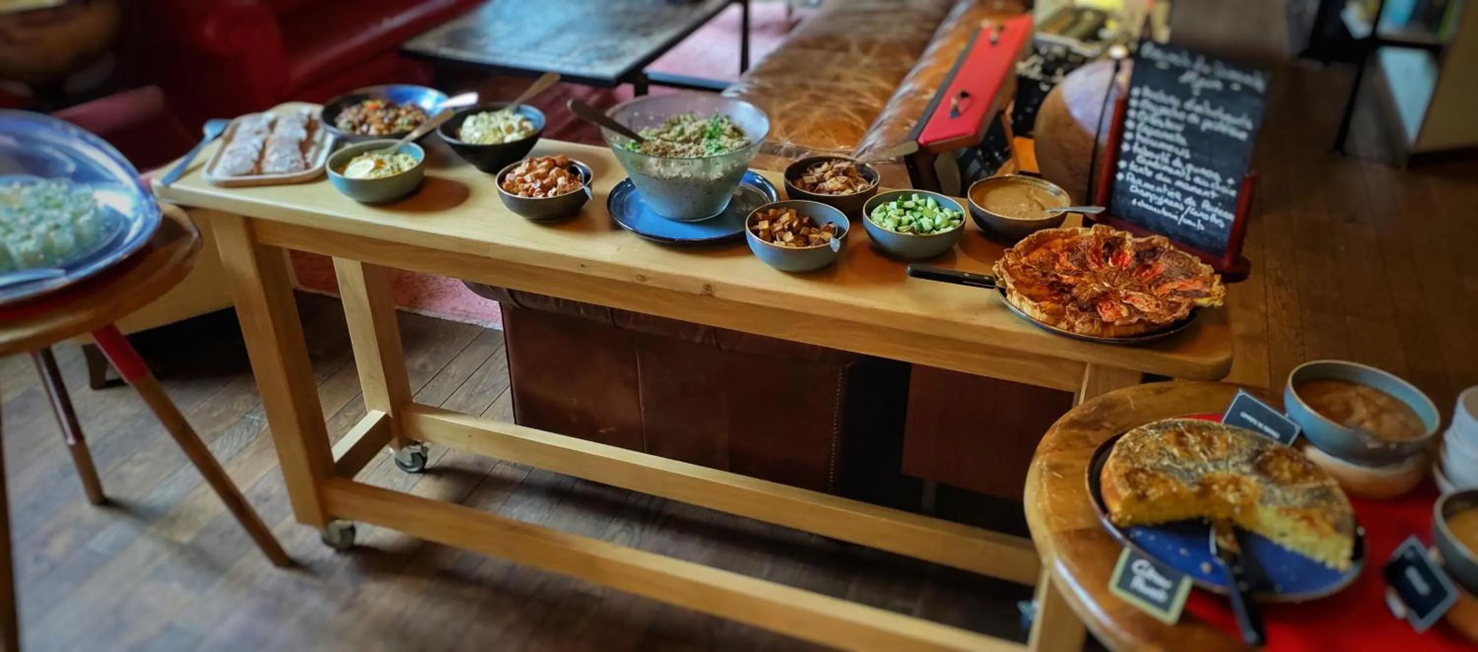 Food and drinks in Le Magic Hall