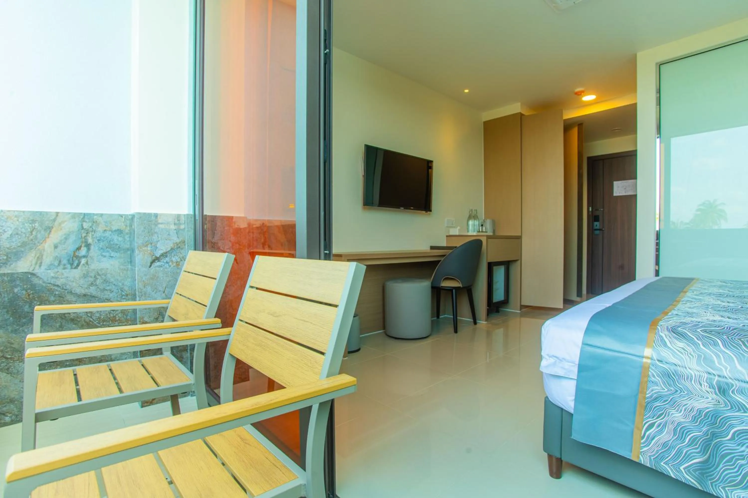 Bedroom, Bed in Lonuhiri at Dhigurah
